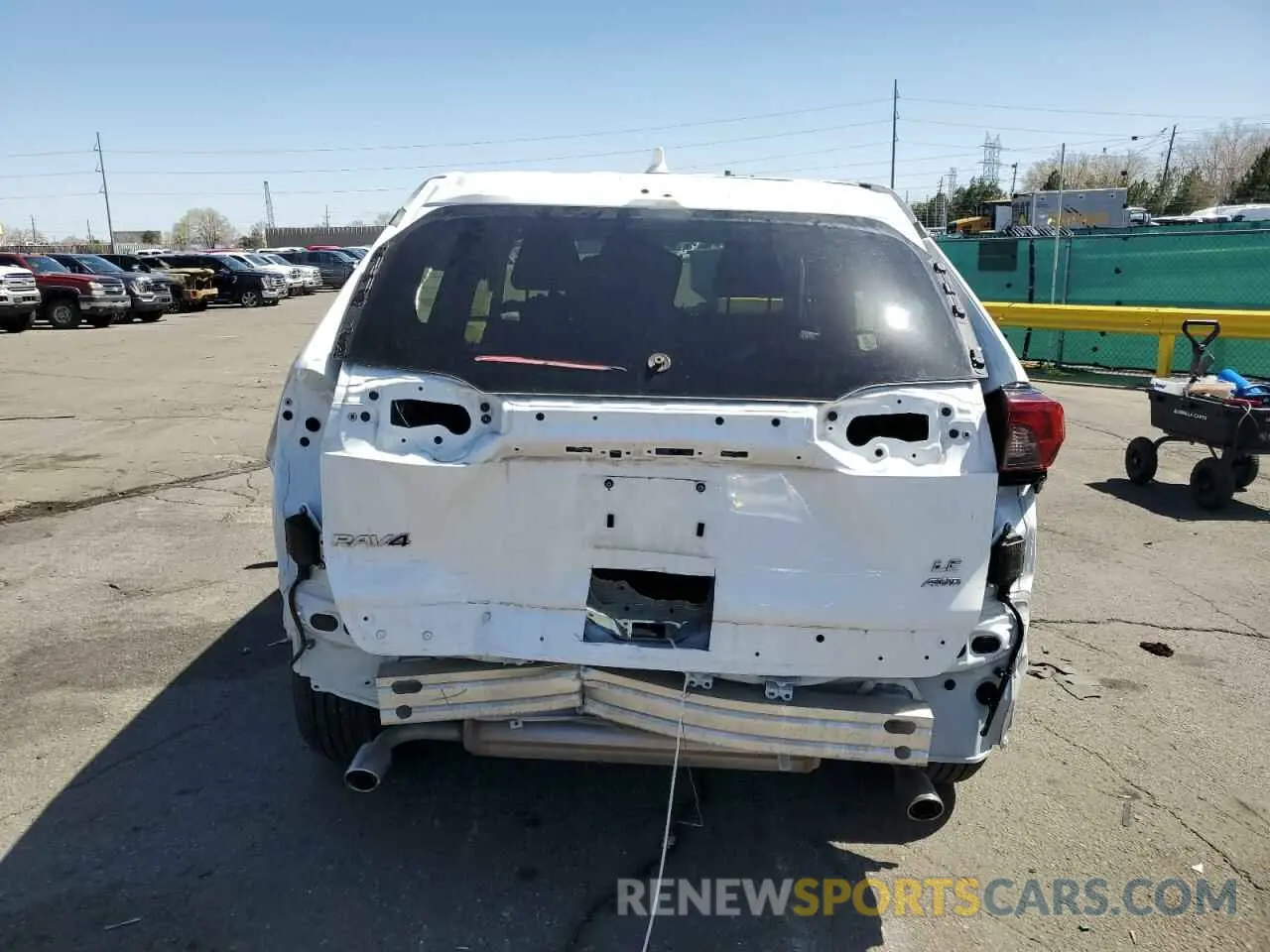 6 Фотография поврежденного автомобиля 2T3G1RFV0RC411119 TOYOTA RAV4 2024