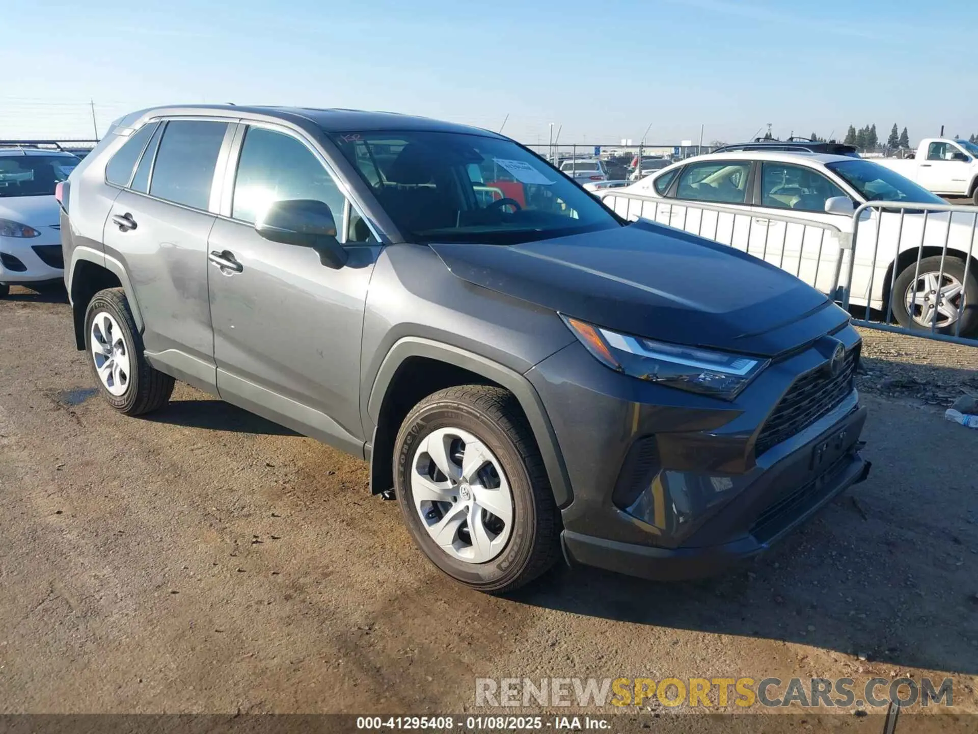 1 Фотография поврежденного автомобиля 2T3G1RFV6RW471744 TOYOTA RAV4 2024