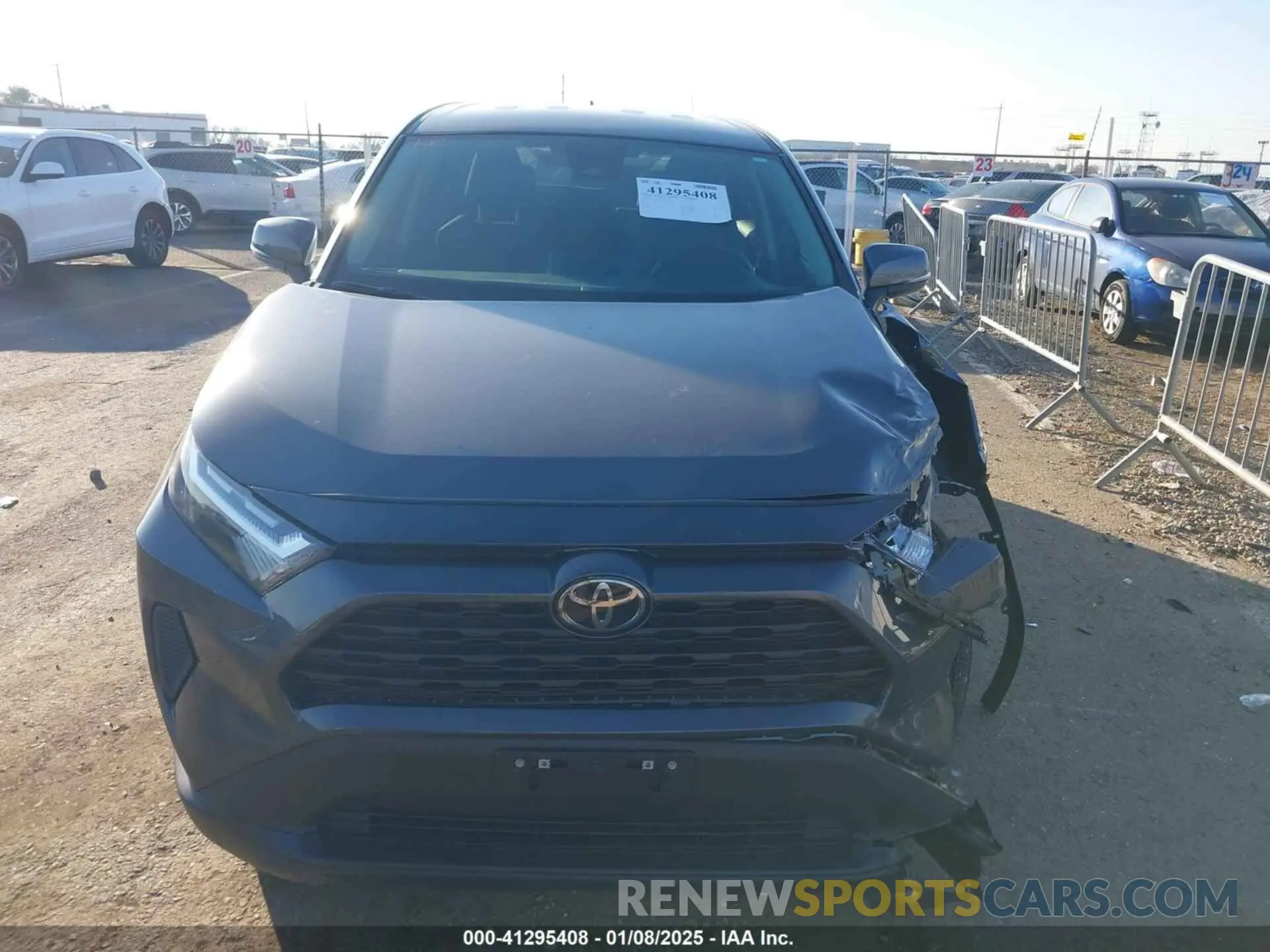 12 Фотография поврежденного автомобиля 2T3G1RFV6RW471744 TOYOTA RAV4 2024