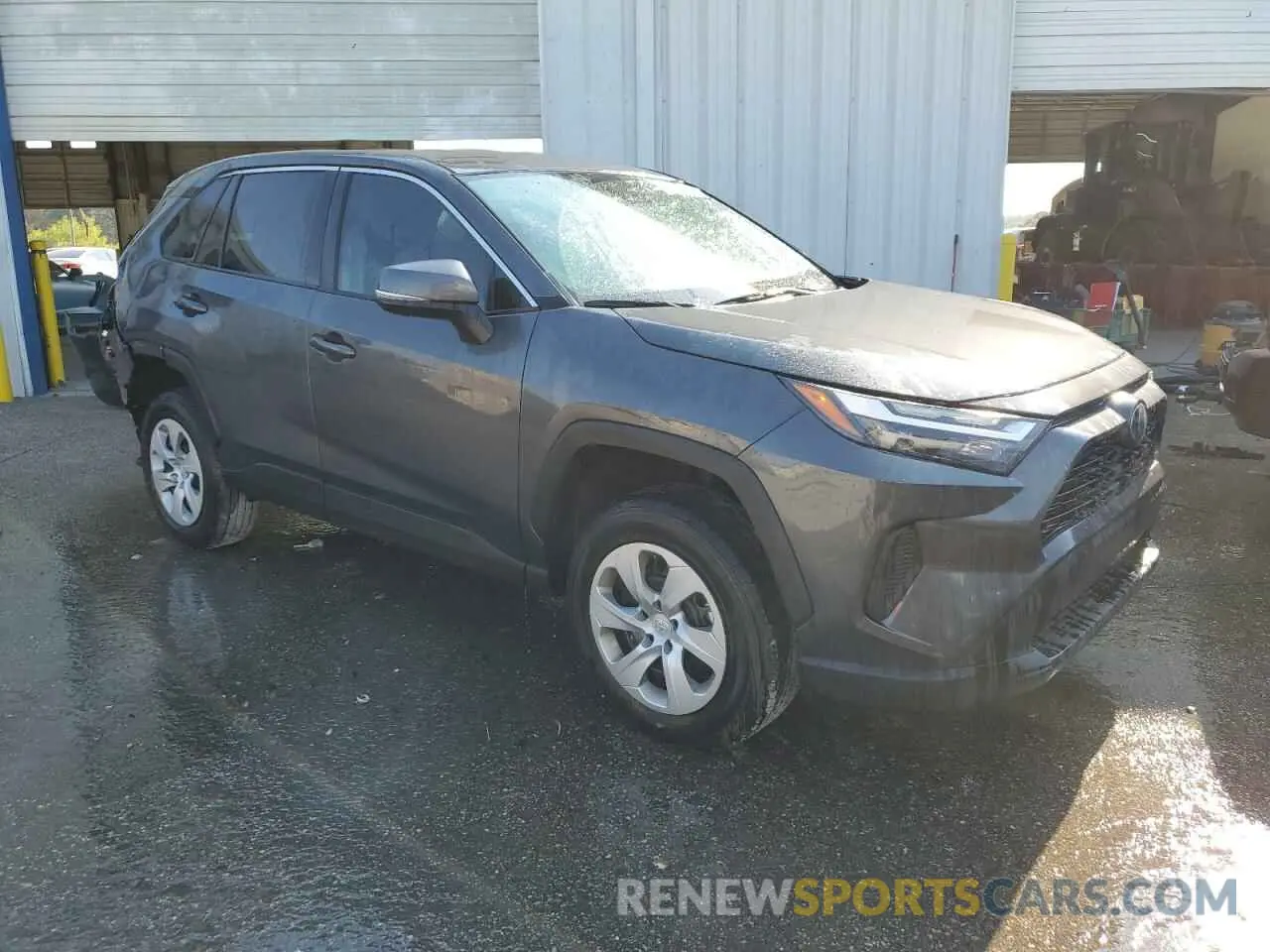 4 Photograph of a damaged car 2T3G1RFV7RW428370 TOYOTA RAV4 2024