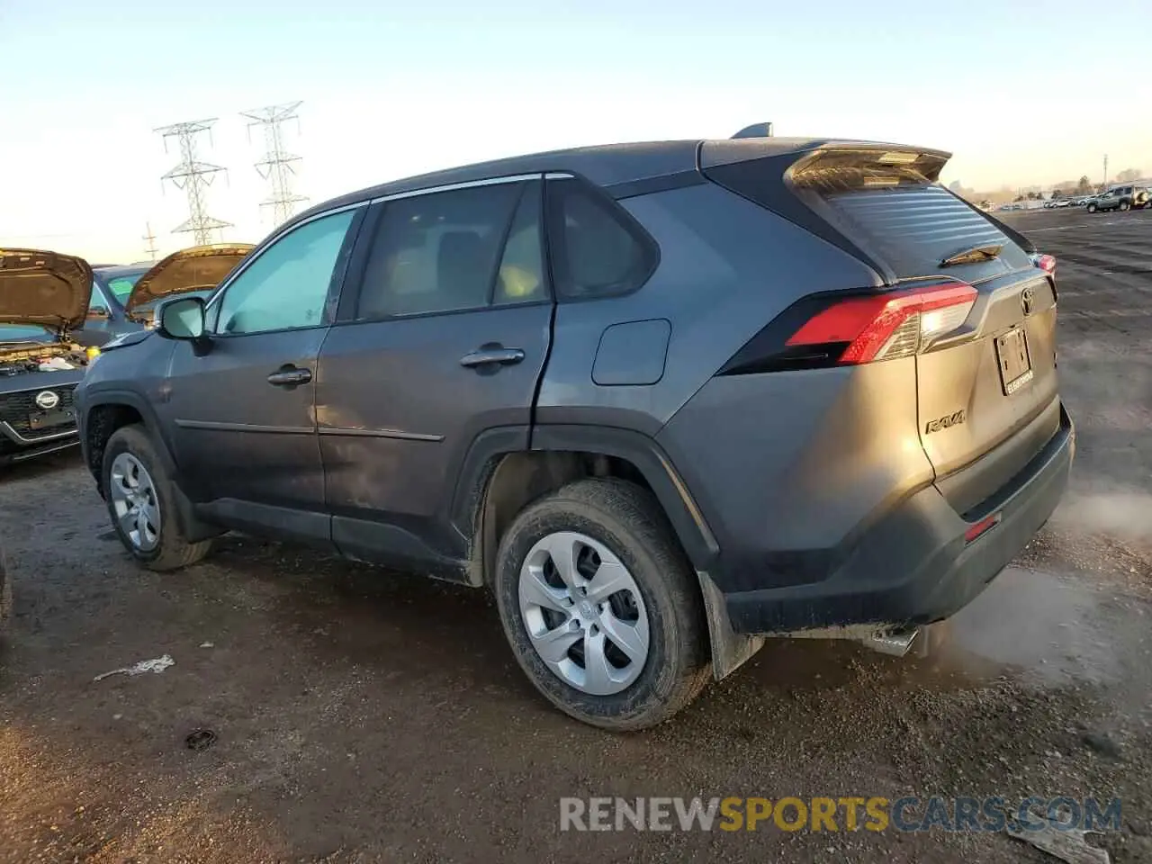 2 Photograph of a damaged car 2T3G1RFV7RW488231 TOYOTA RAV4 2024