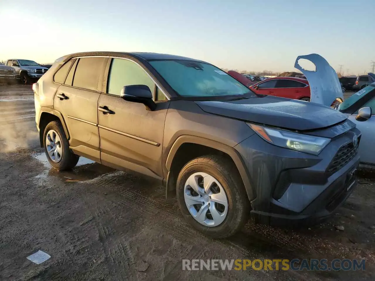 4 Photograph of a damaged car 2T3G1RFV7RW488231 TOYOTA RAV4 2024
