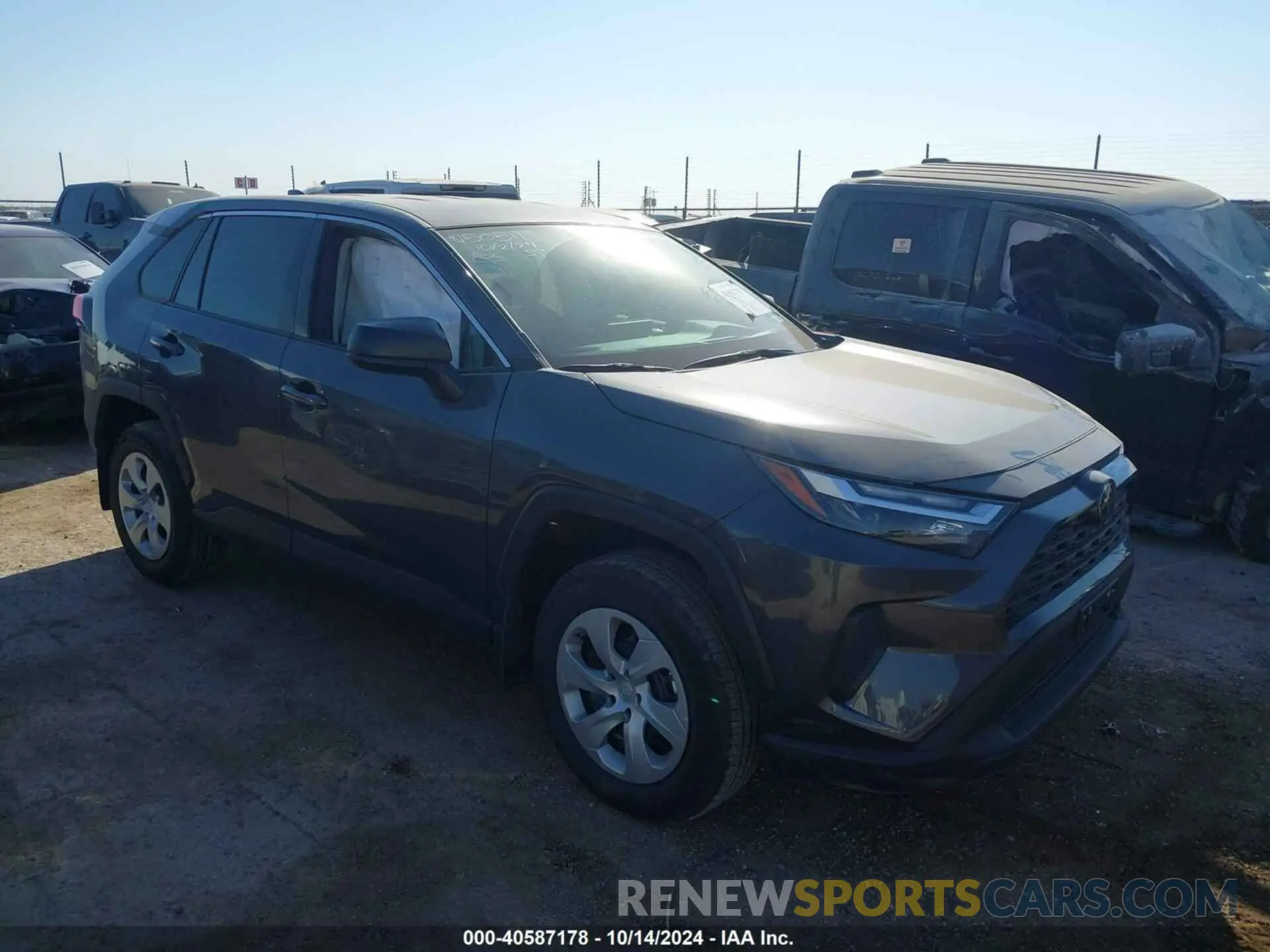 1 Photograph of a damaged car 2T3H1RFV1RW336983 TOYOTA RAV4 2024