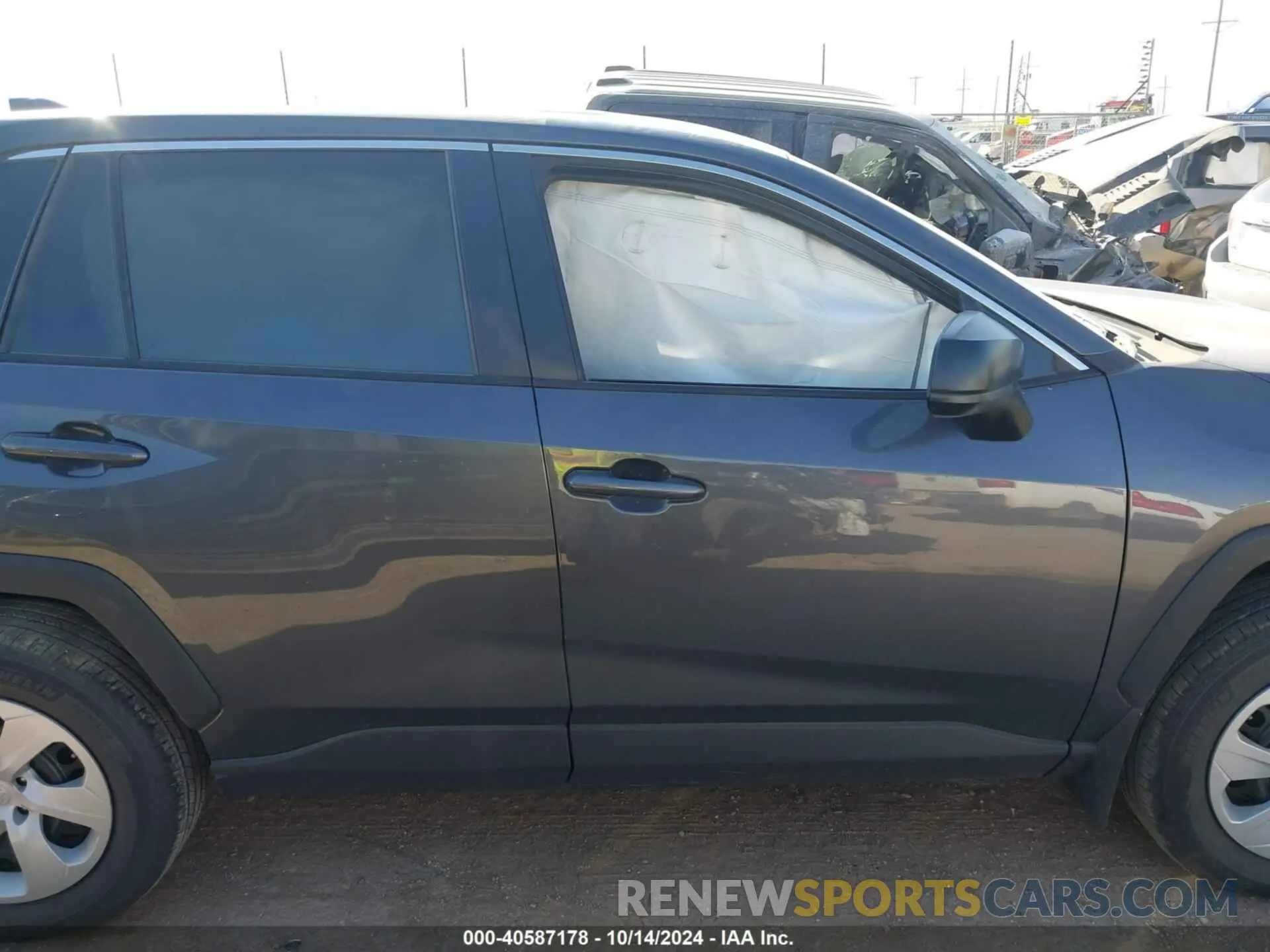 13 Photograph of a damaged car 2T3H1RFV1RW336983 TOYOTA RAV4 2024
