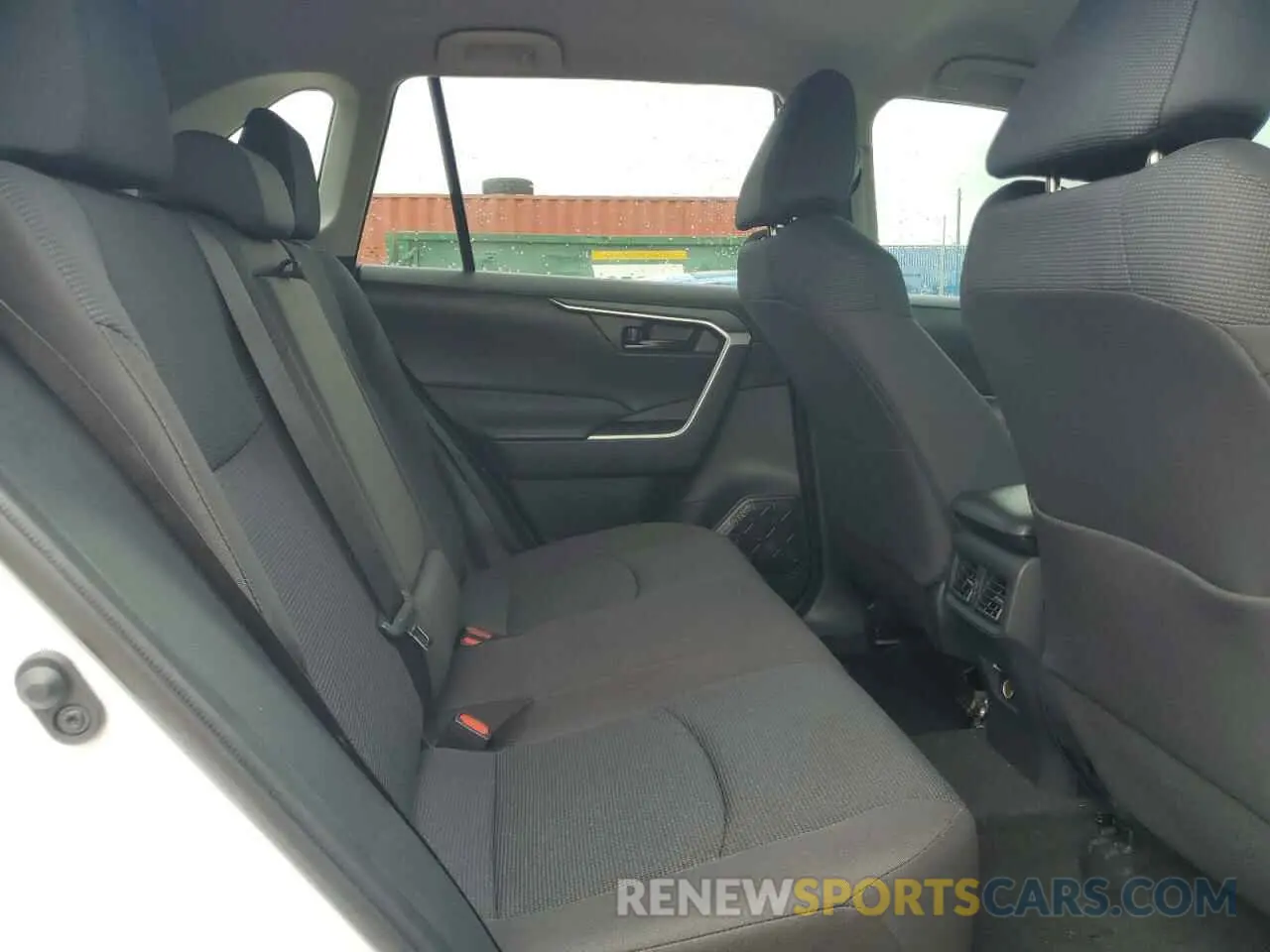 11 Фотография поврежденного автомобиля 2T3H1RFV1RW348745 TOYOTA RAV4 2024