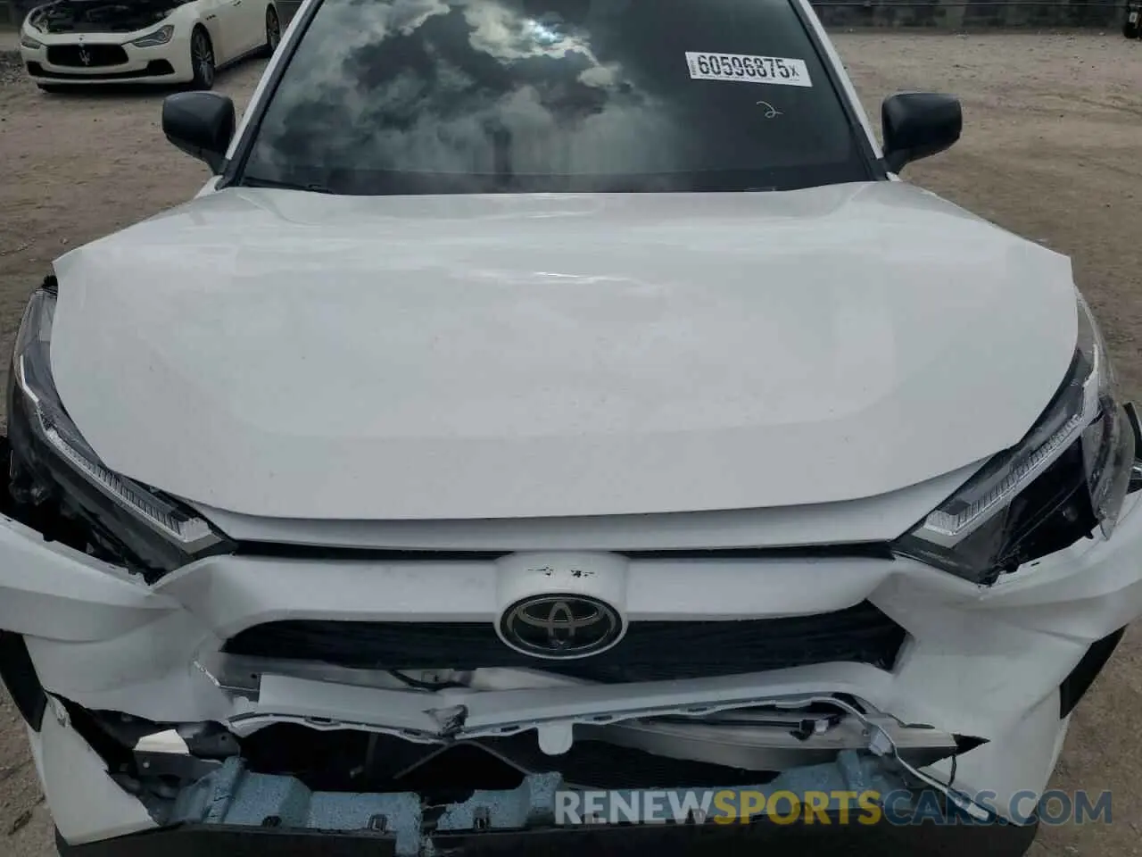 12 Фотография поврежденного автомобиля 2T3H1RFV1RW348745 TOYOTA RAV4 2024