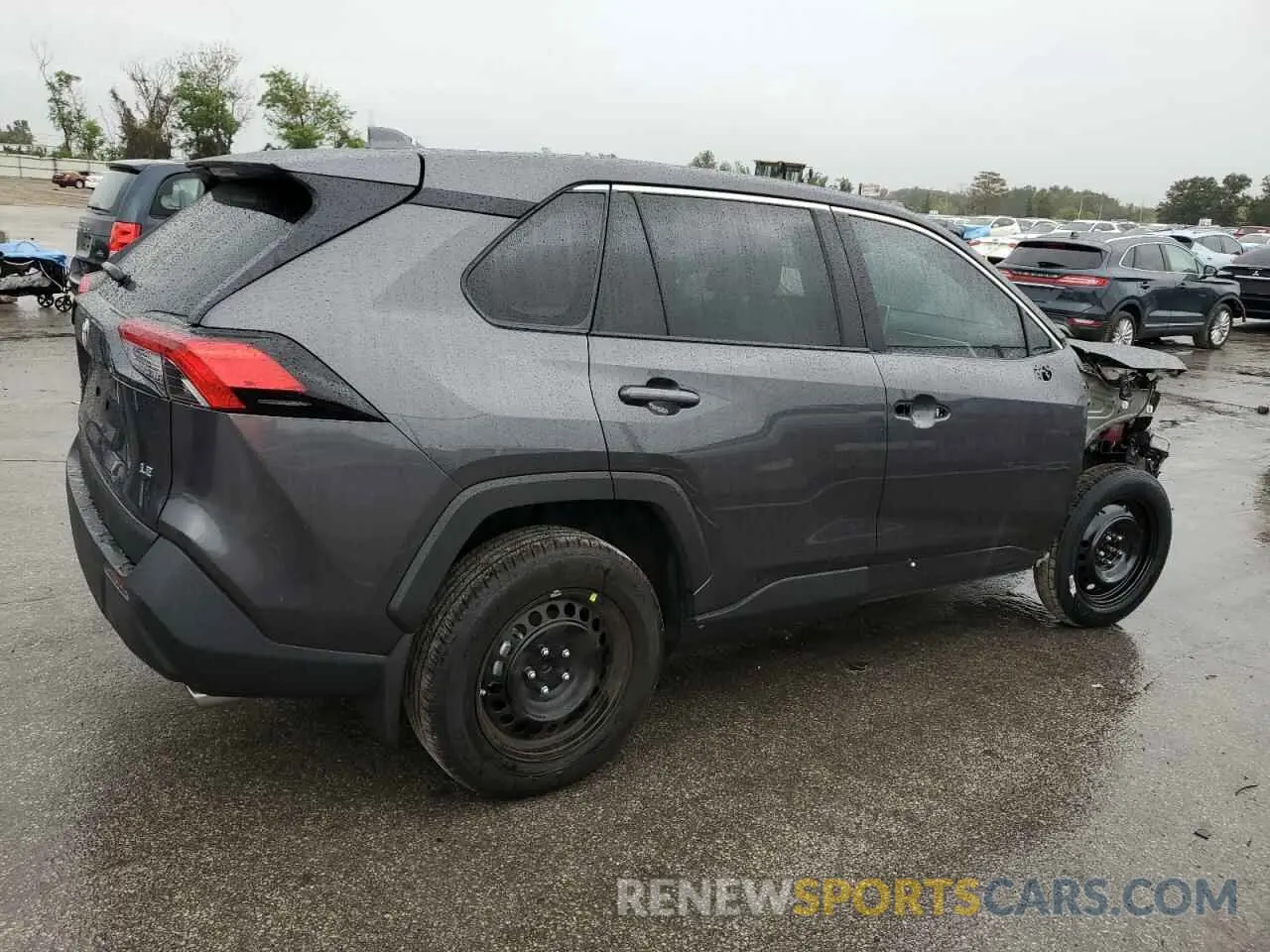 3 Фотография поврежденного автомобиля 2T3H1RFV3RC285200 TOYOTA RAV4 2024