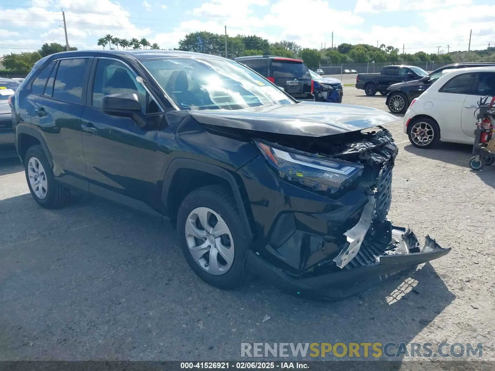1 Photograph of a damaged car 2T3H1RFV3RC291711 TOYOTA RAV4 2024
