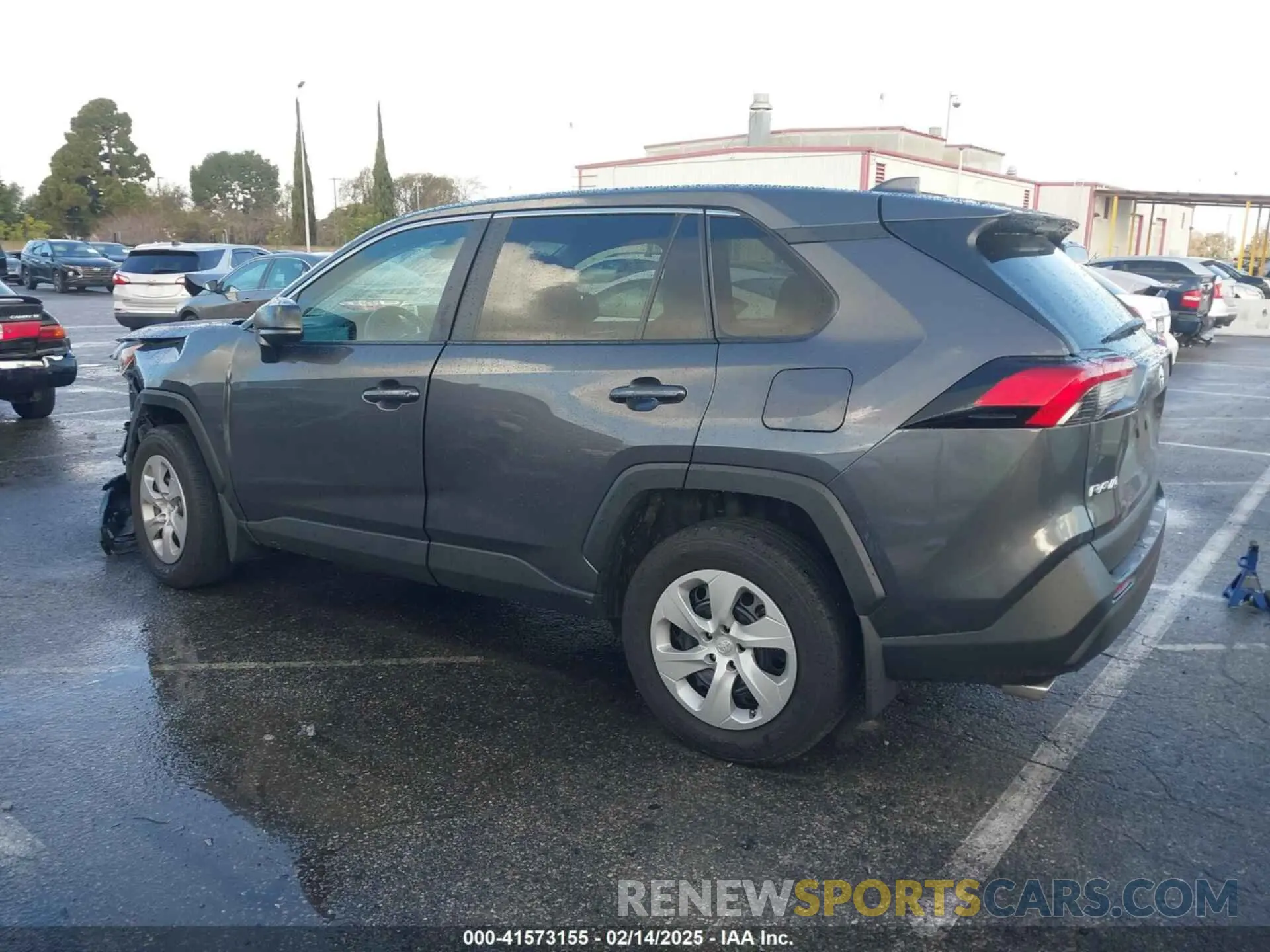 14 Фотография поврежденного автомобиля 2T3H1RFV3RW328402 TOYOTA RAV4 2024