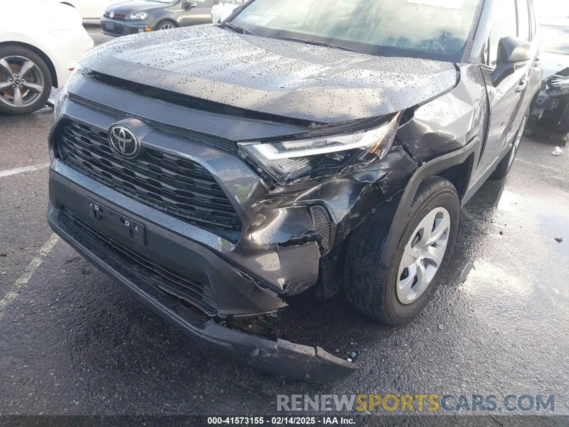 6 Фотография поврежденного автомобиля 2T3H1RFV3RW328402 TOYOTA RAV4 2024