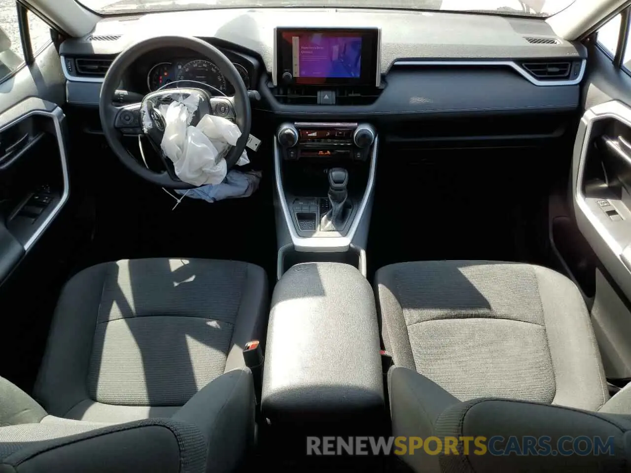 8 Фотография поврежденного автомобиля 2T3H1RFV3RW350903 TOYOTA RAV4 2024
