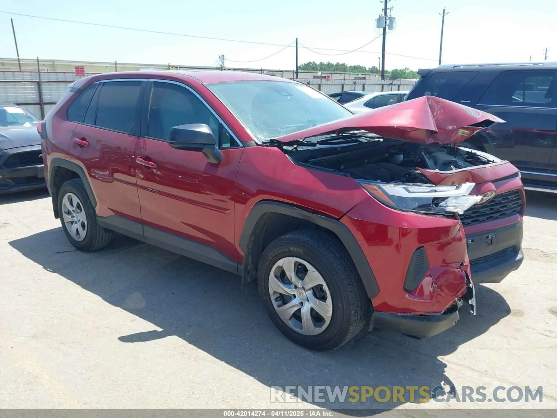 1 Фотография поврежденного автомобиля 2T3H1RFV4RW323564 TOYOTA RAV4 2024
