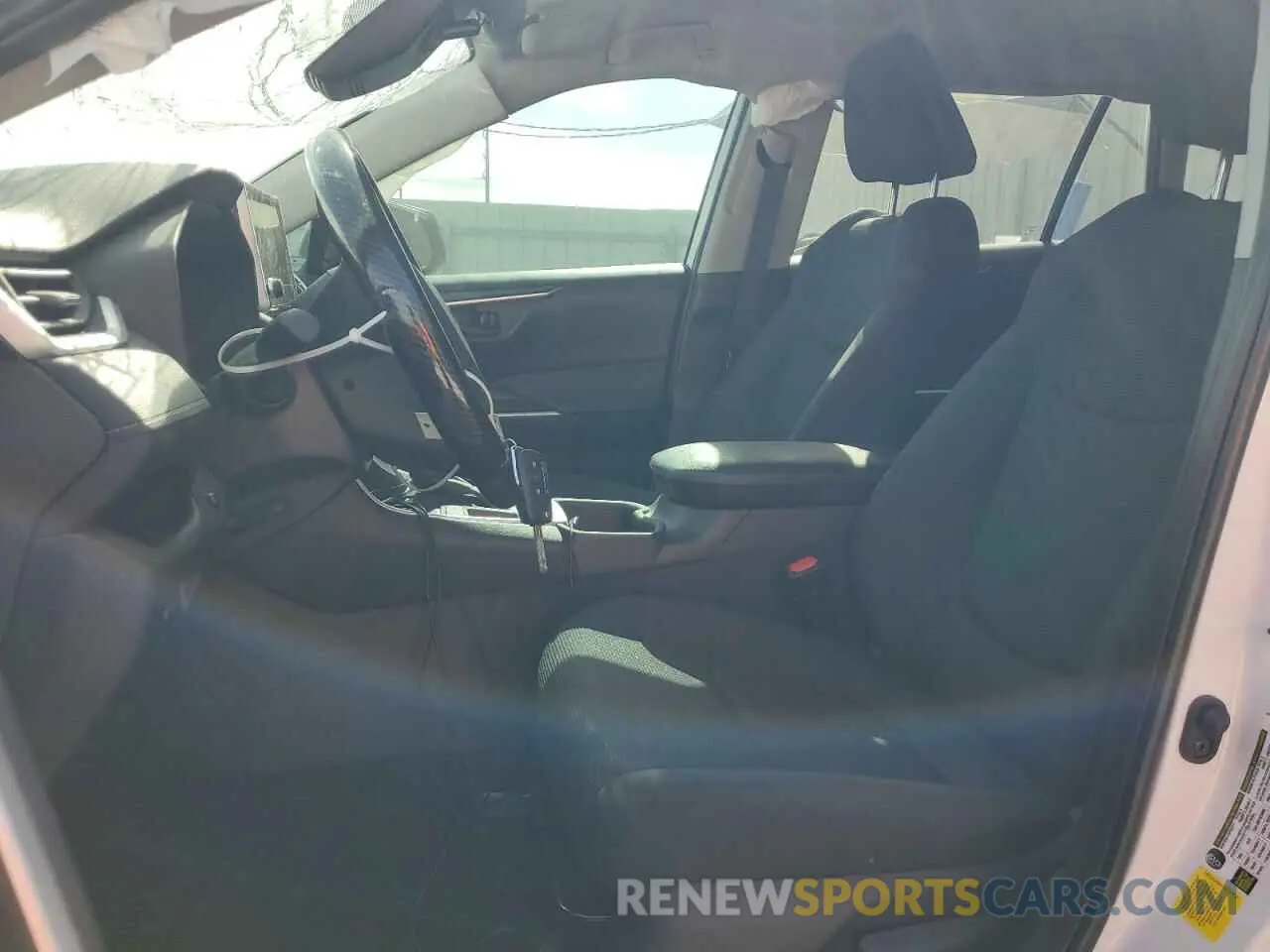 7 Фотография поврежденного автомобиля 2T3H1RFV4RW343393 TOYOTA RAV4 2024