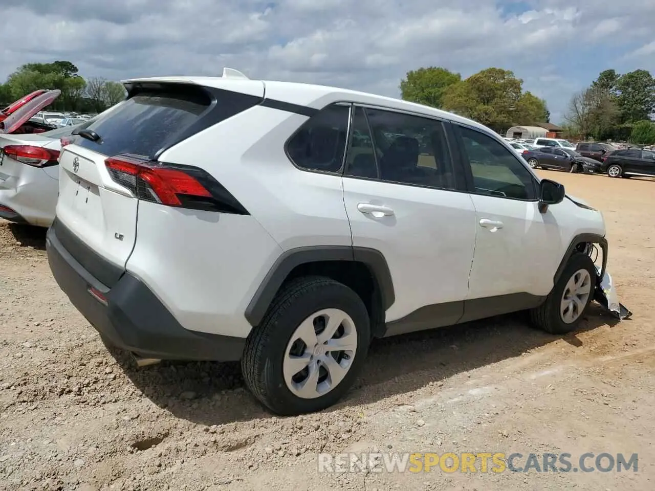 3 Фотография поврежденного автомобиля 2T3H1RFV5RW346951 TOYOTA RAV4 2024