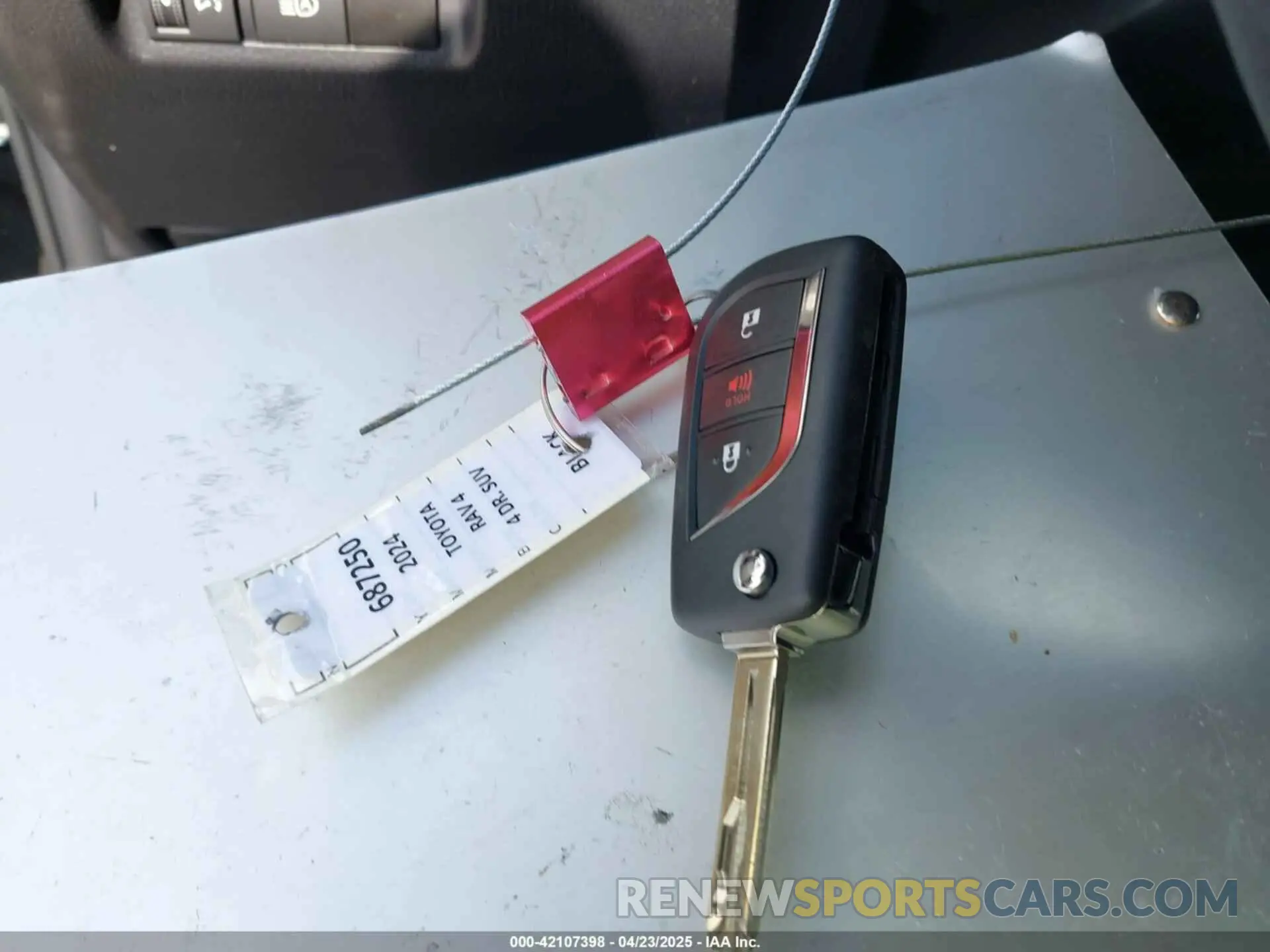 11 Photograph of a damaged car 2T3H1RFV6RC287250 TOYOTA RAV4 2024