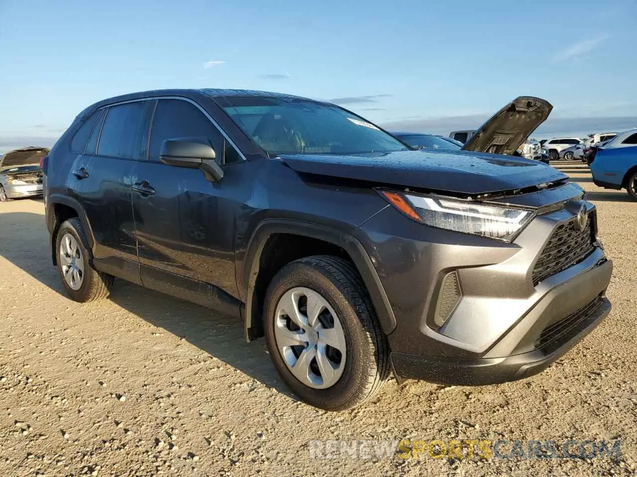 4 Photograph of a damaged car 2T3H1RFV7RC287936 TOYOTA RAV4 2024