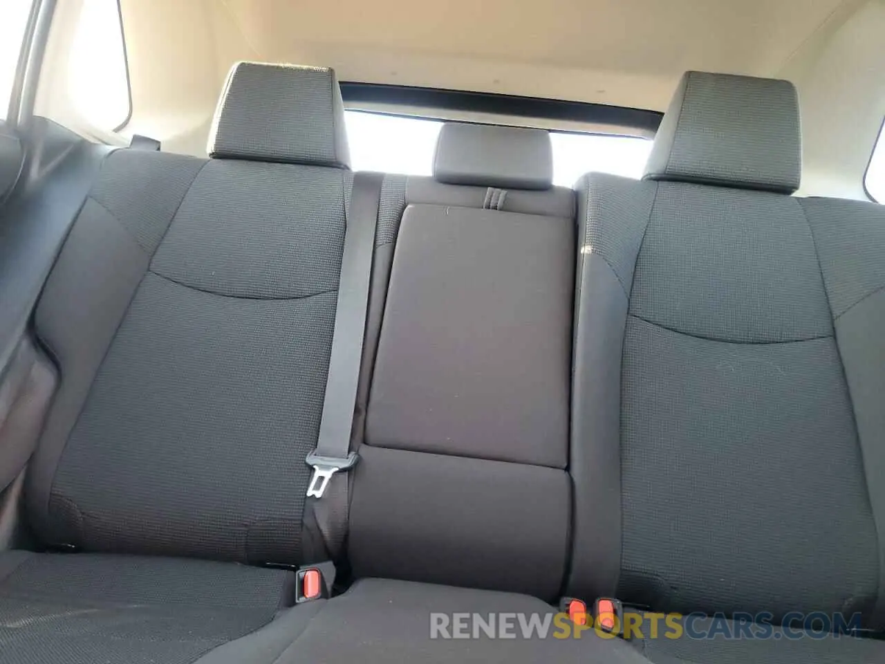 10 Фотография поврежденного автомобиля 2T3H1RFV7RW364822 TOYOTA RAV4 2024