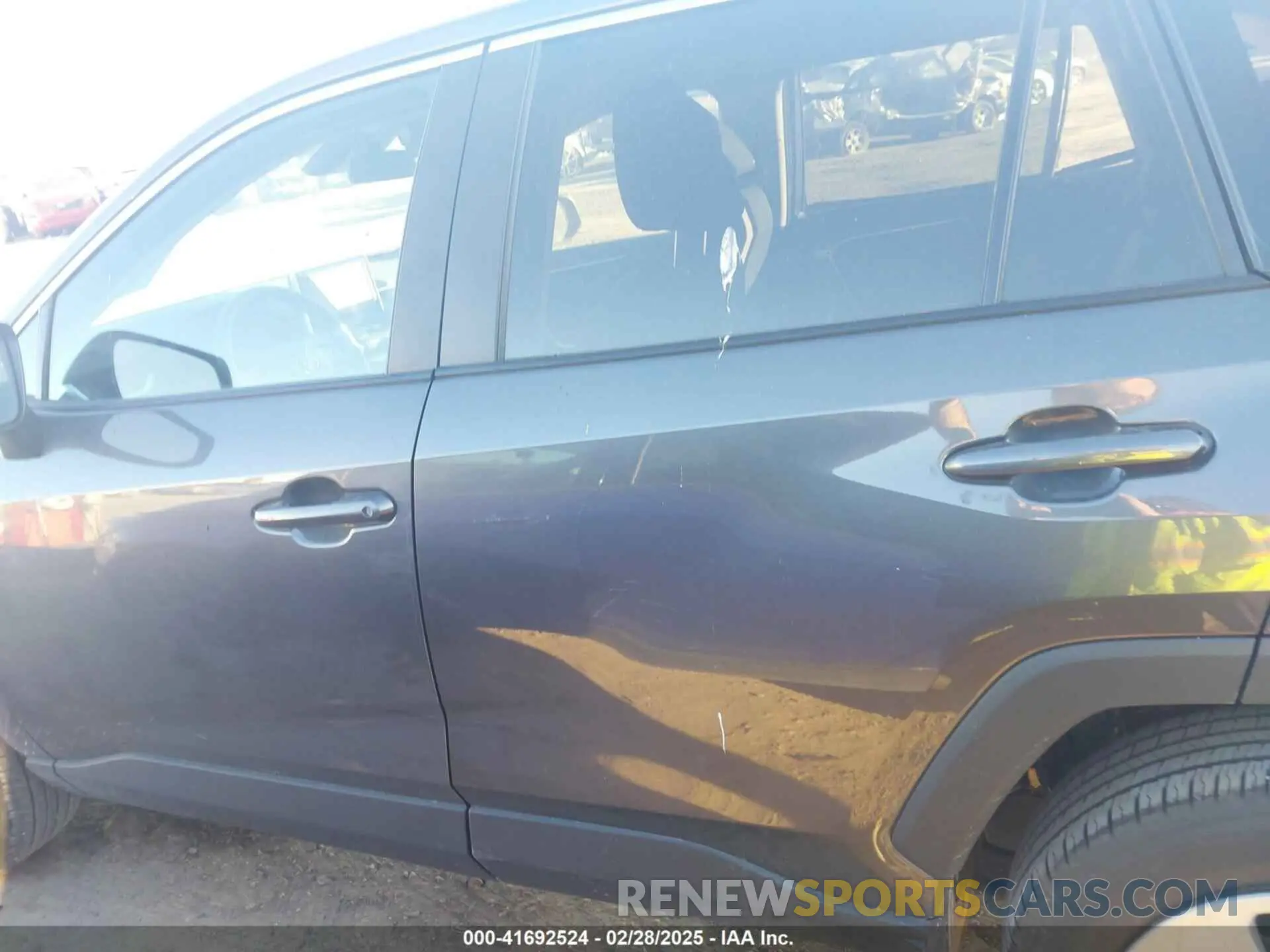 14 Photograph of a damaged car 2T3H1RFV8RC297407 TOYOTA RAV4 2024
