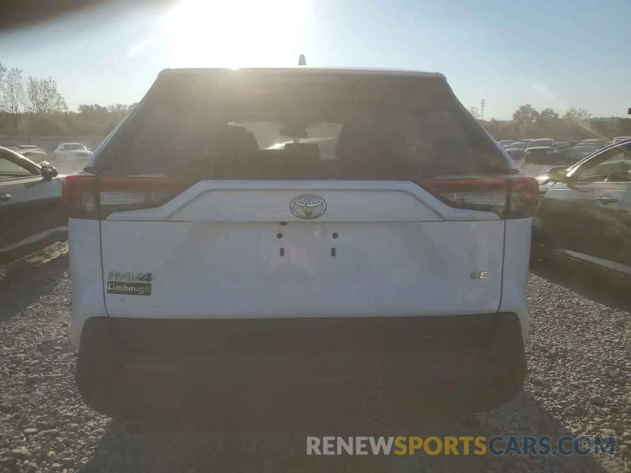 6 Фотография поврежденного автомобиля 2T3H1RFV8RW348113 TOYOTA RAV4 2024