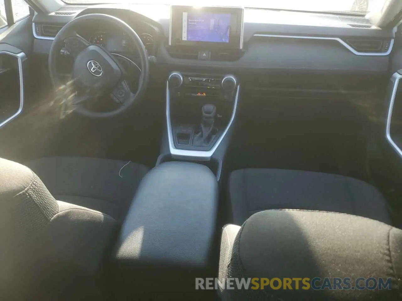 8 Фотография поврежденного автомобиля 2T3H1RFV8RW348113 TOYOTA RAV4 2024