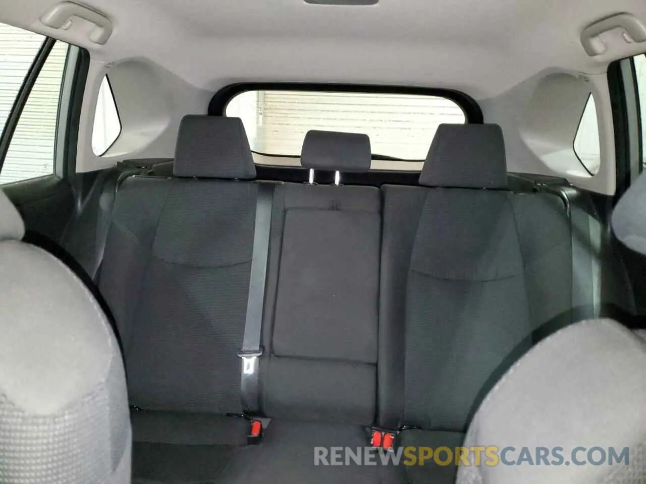 10 Фотография поврежденного автомобиля 2T3H1RFV9RC264772 TOYOTA RAV4 2024