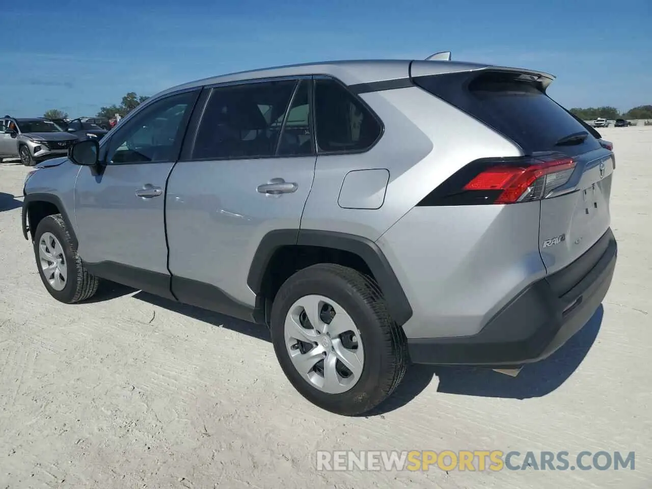 2 Photograph of a damaged car 2T3H1RFVXRC270211 TOYOTA RAV4 2024