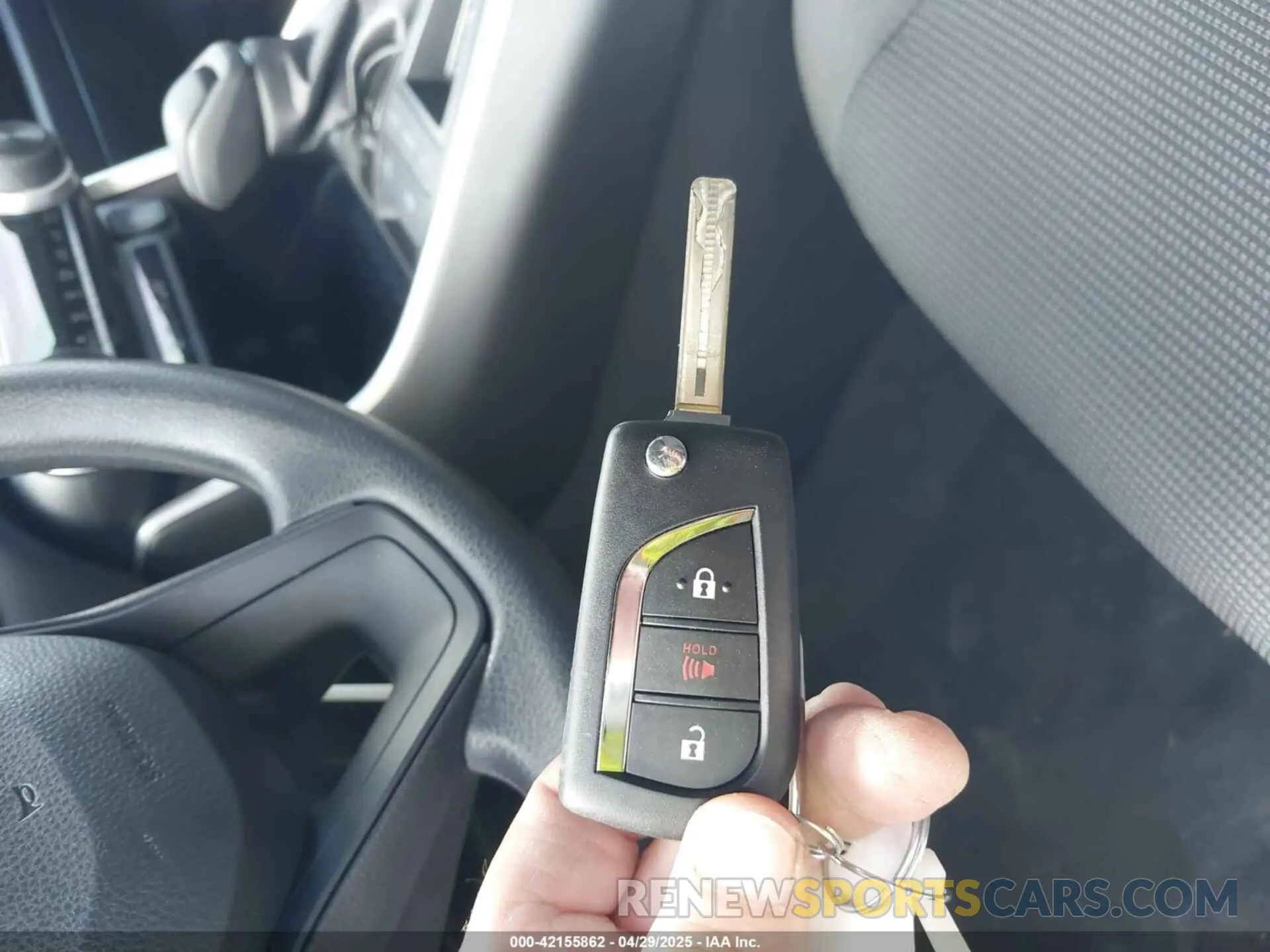 11 Фотография поврежденного автомобиля 2T3H1RFVXRW339817 TOYOTA RAV4 2024