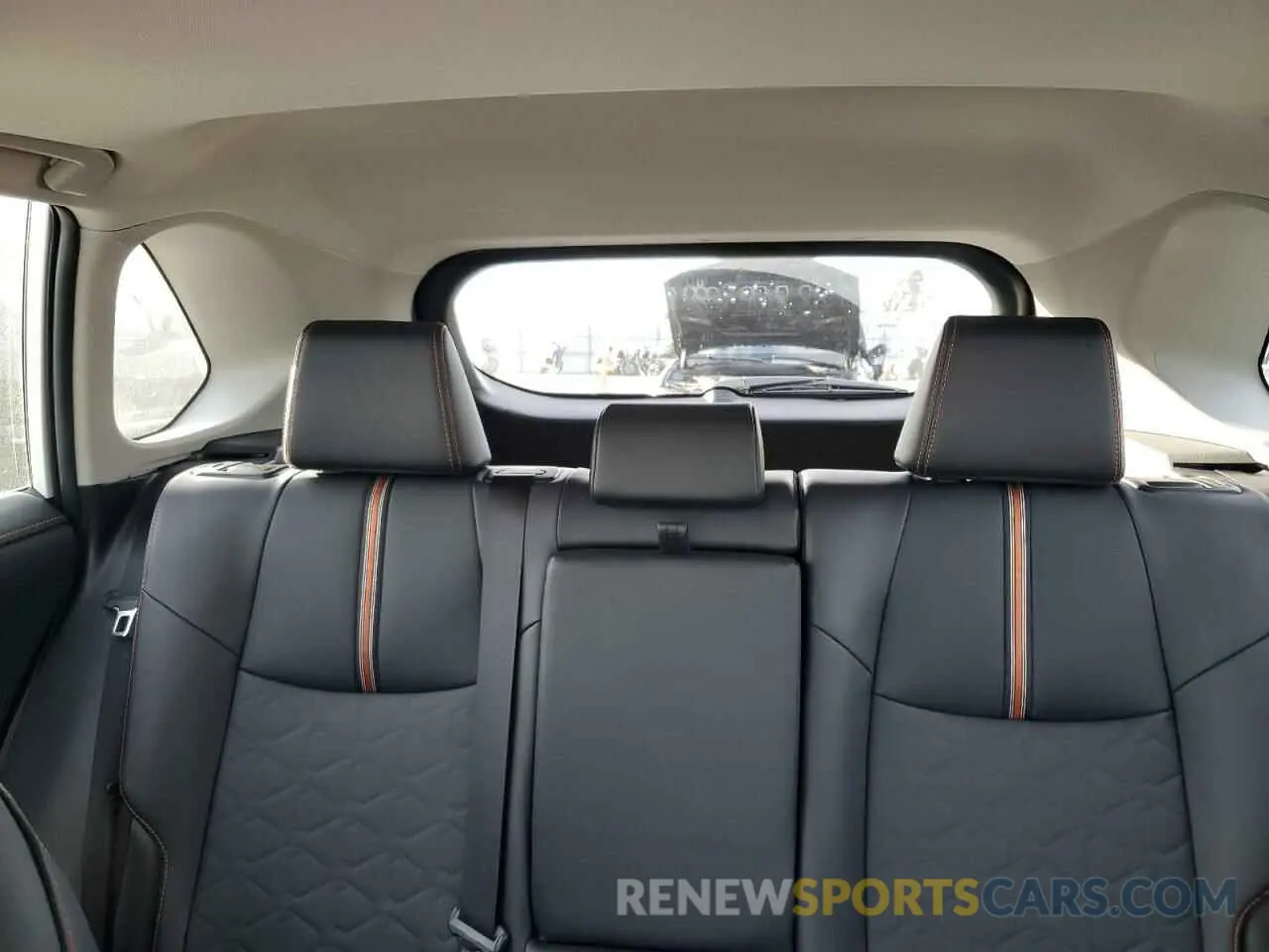 10 Фотография поврежденного автомобиля 2T3J1RFV0RW489615 TOYOTA RAV4 2024
