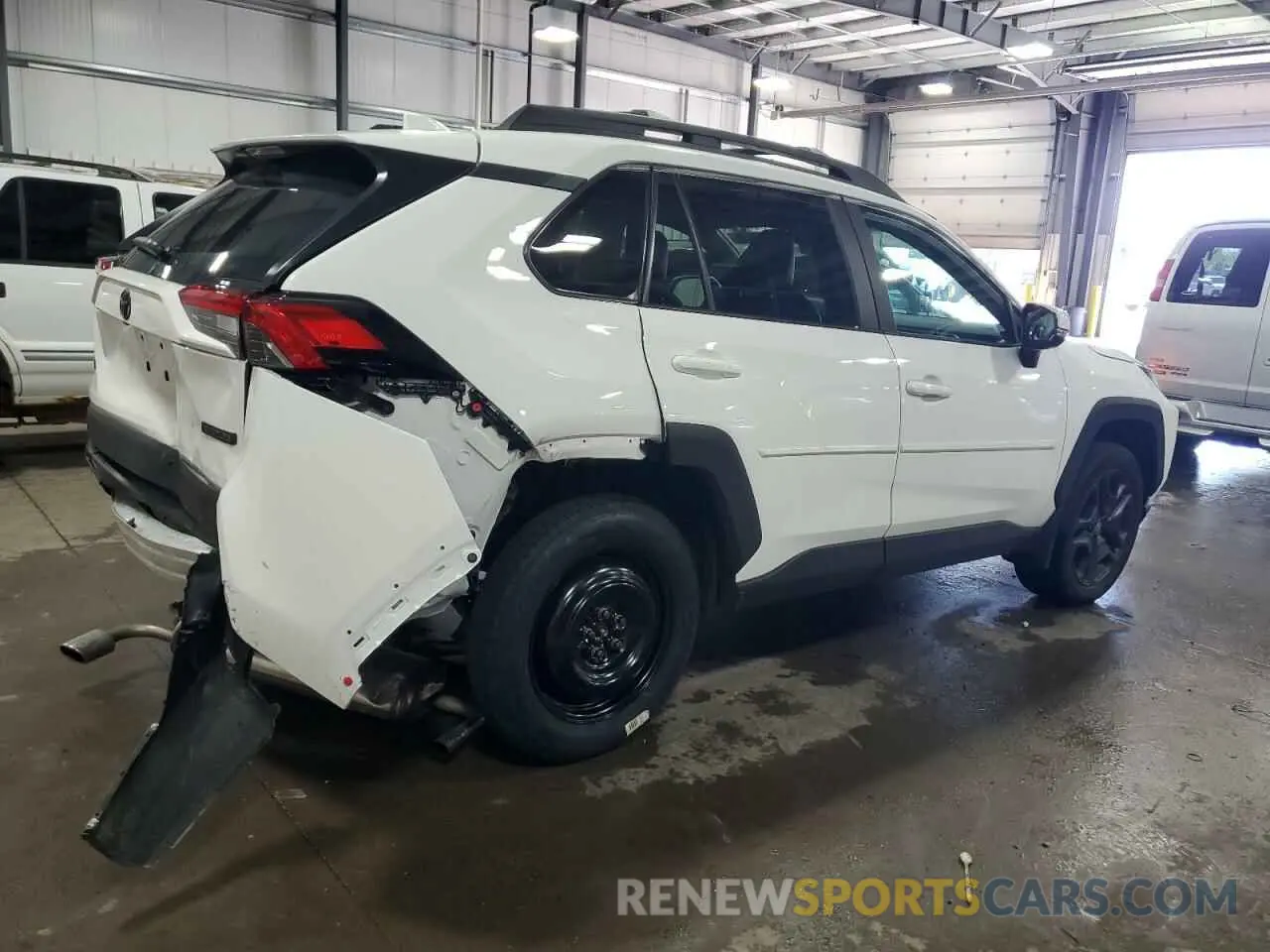 3 Фотография поврежденного автомобиля 2T3J1RFV2RW411370 TOYOTA RAV4 2024