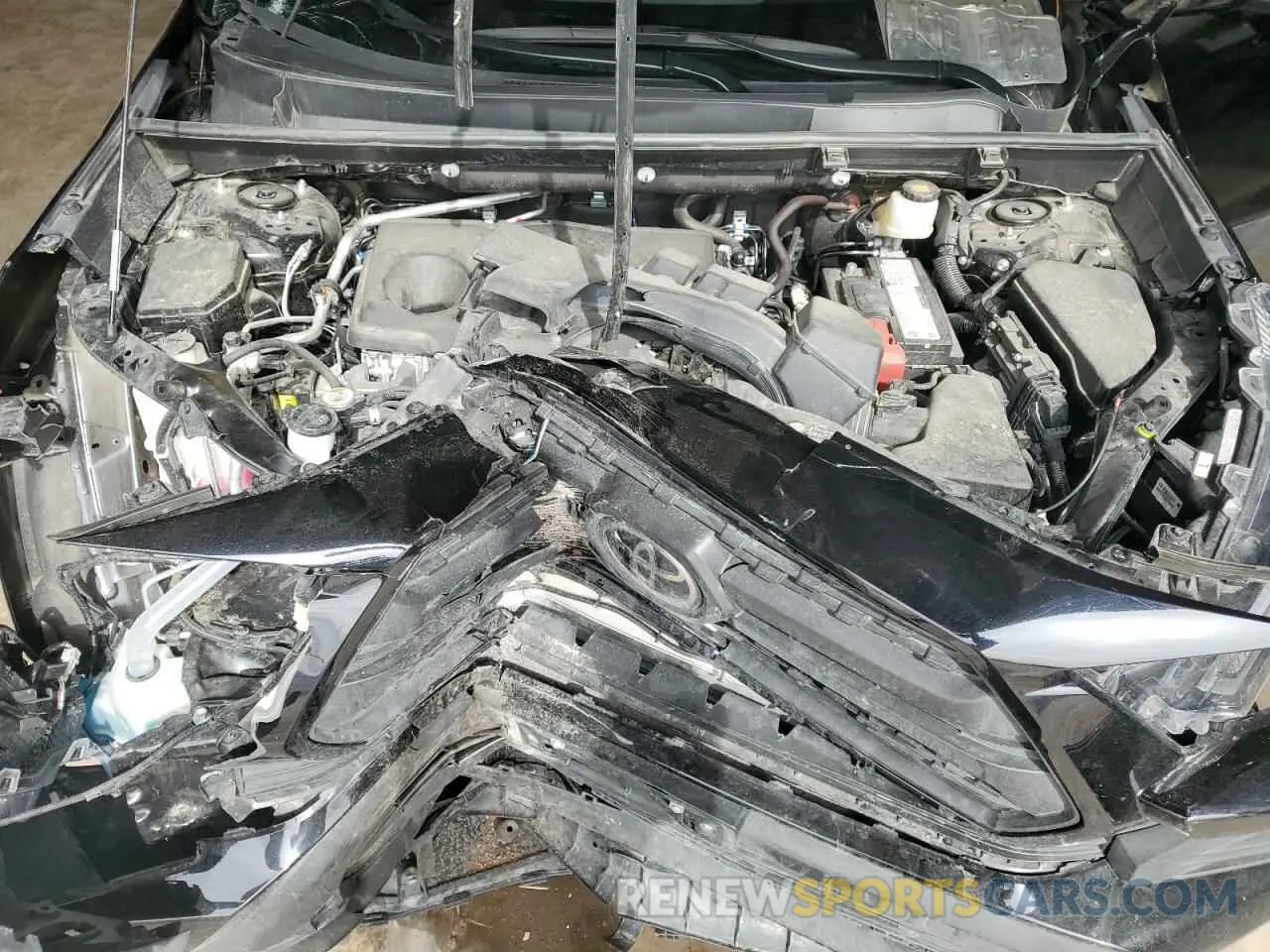 12 Photograph of a damaged car 2T3J1RFV2RW463713 TOYOTA RAV4 2024