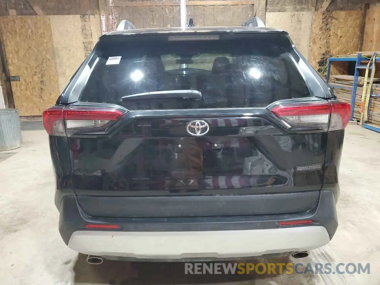 6 Photograph of a damaged car 2T3J1RFV2RW463713 TOYOTA RAV4 2024