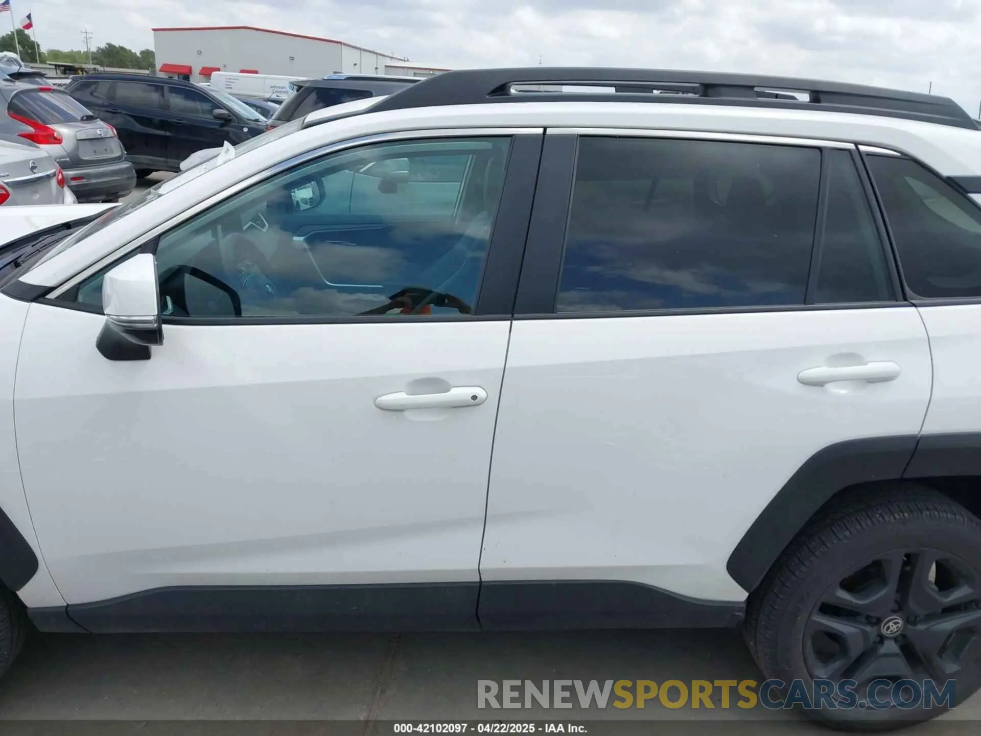 14 Фотография поврежденного автомобиля 2T3J1RFV2RW470578 TOYOTA RAV4 2024