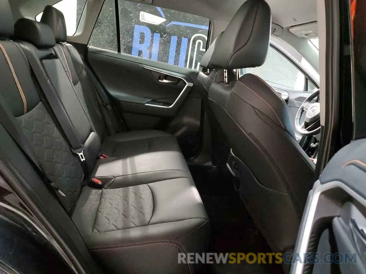 11 Фотография поврежденного автомобиля 2T3J1RFV3RW470637 TOYOTA RAV4 2024