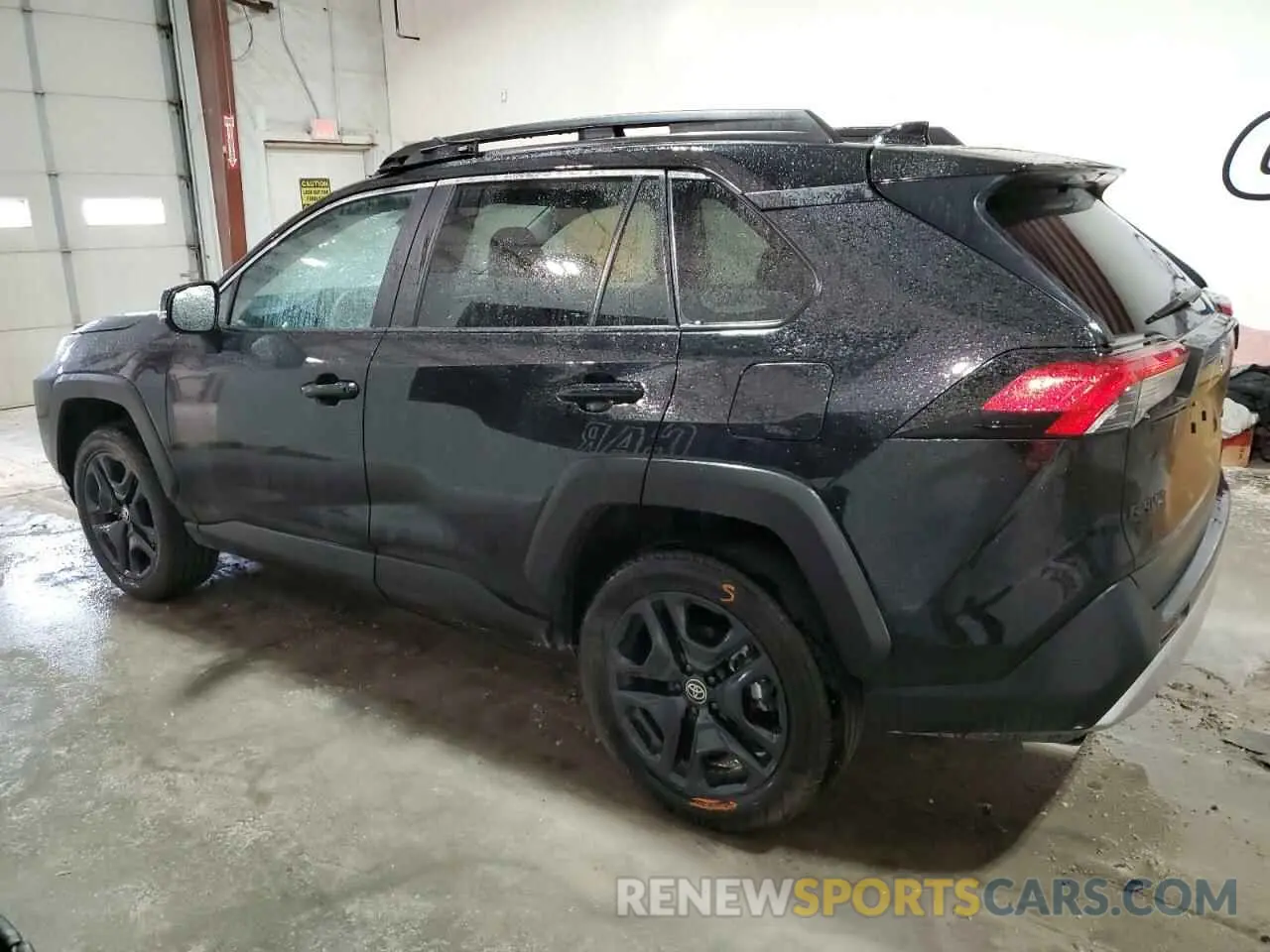 2 Фотография поврежденного автомобиля 2T3J1RFV3RW470637 TOYOTA RAV4 2024