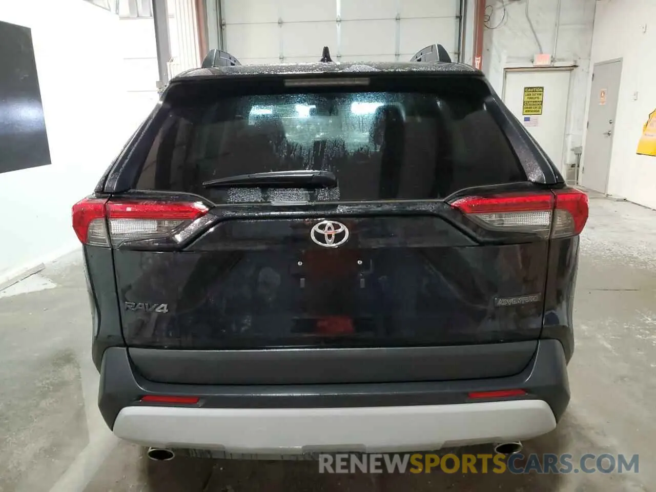 6 Фотография поврежденного автомобиля 2T3J1RFV3RW470637 TOYOTA RAV4 2024