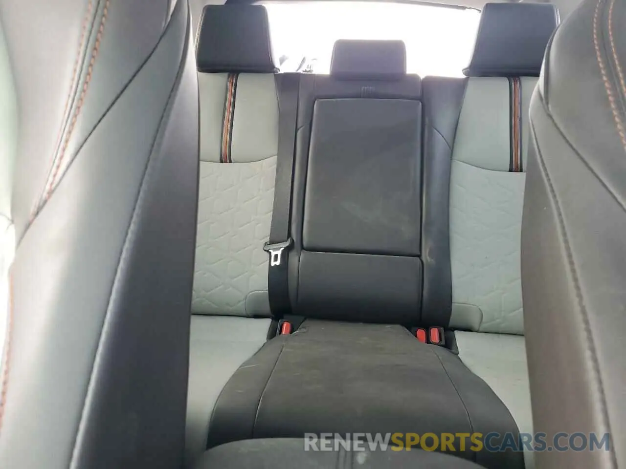 10 Фотография поврежденного автомобиля 2T3J1RFV6RW461253 TOYOTA RAV4 2024