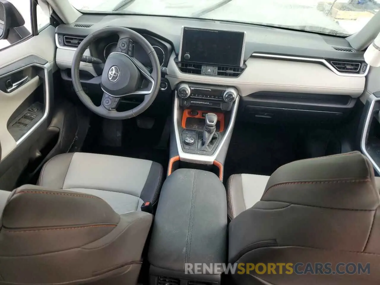 8 Фотография поврежденного автомобиля 2T3J1RFV6RW461253 TOYOTA RAV4 2024