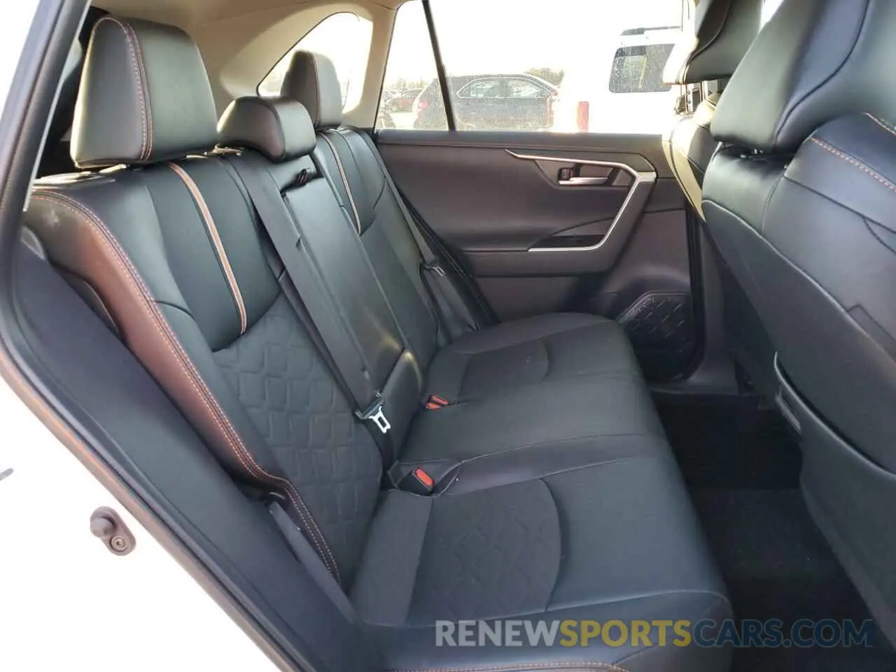 11 Фотография поврежденного автомобиля 2T3J1RFV8RW423720 TOYOTA RAV4 2024