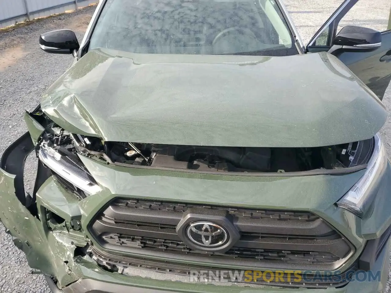 12 Фотография поврежденного автомобиля 2T3J1RFV8RW430747 TOYOTA RAV4 2024