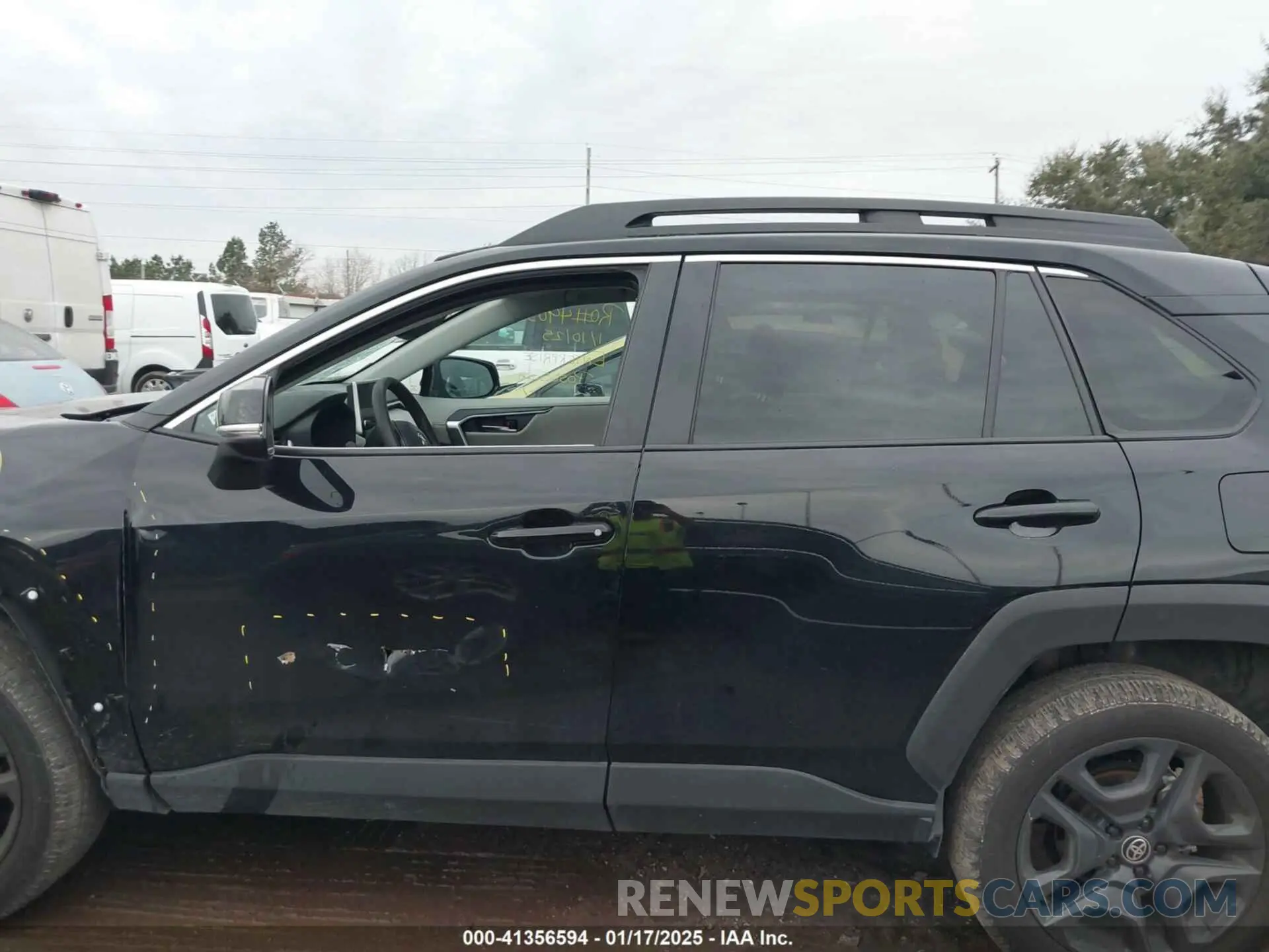 14 Фотография поврежденного автомобиля 2T3J1RFV9RW459237 TOYOTA RAV4 2024