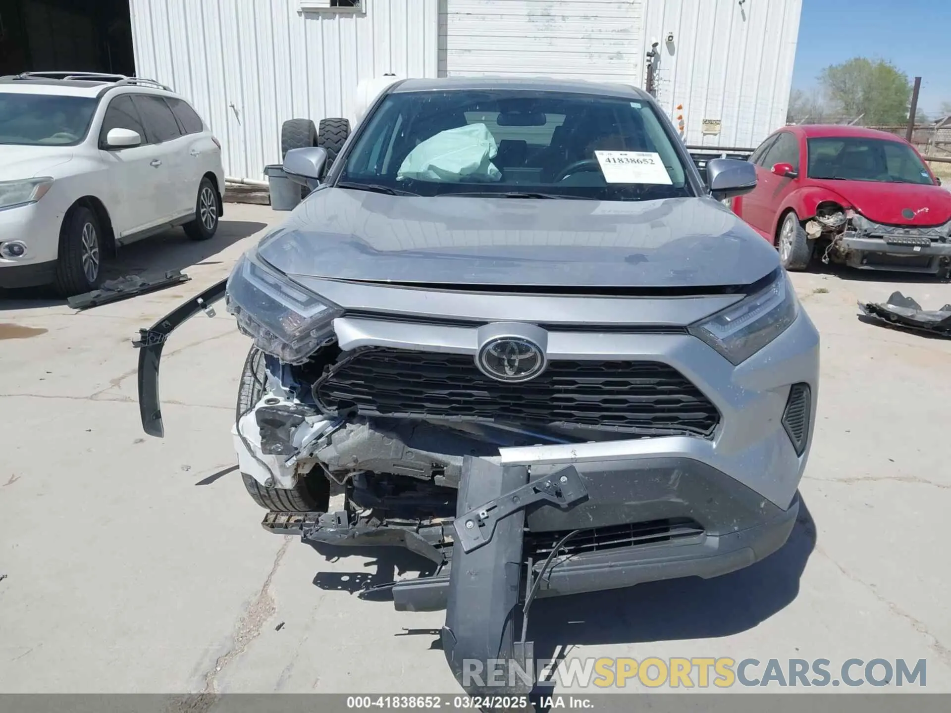 12 Фотография поврежденного автомобиля 2T3K1RFV4RC279959 TOYOTA RAV4 2024