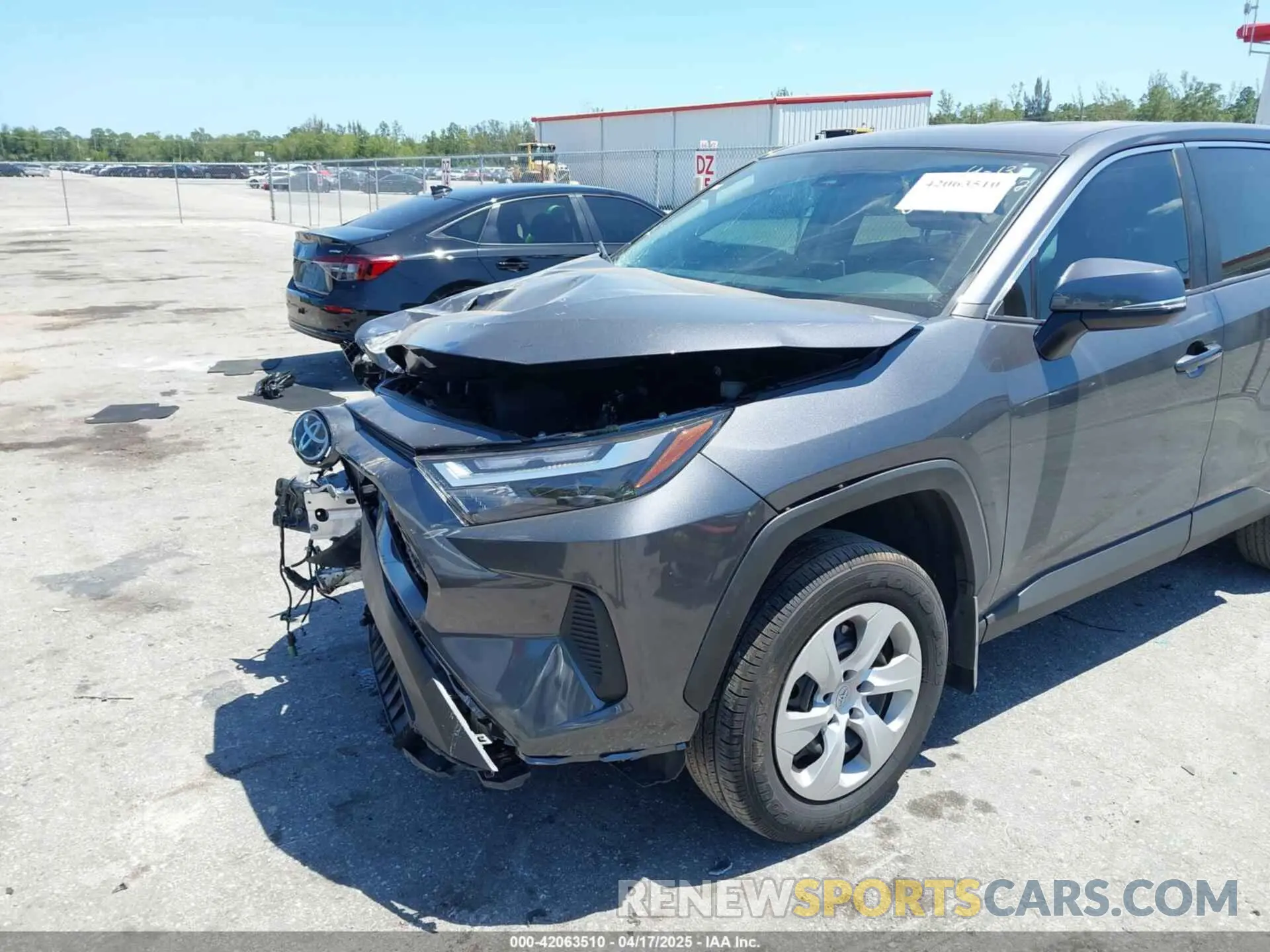 6 Photograph of a damaged car 2T3K1RFV5RC279291 TOYOTA RAV4 2024