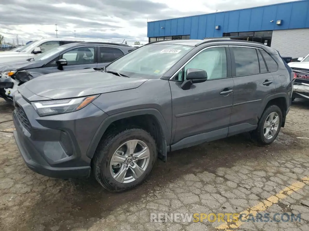 1 Photograph of a damaged car 2T3LWRFV2RW206626 TOYOTA RAV4 2024