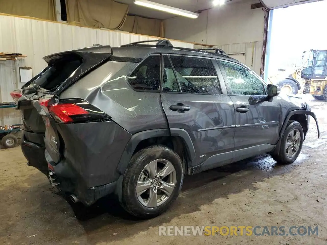 3 Фотография поврежденного автомобиля 2T3MWRFV6RW199605 TOYOTA RAV4 2024