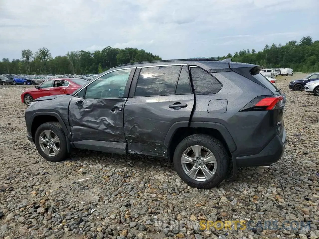 2 Photograph of a damaged car 2T3MWRFV7RW200339 TOYOTA RAV4 2024