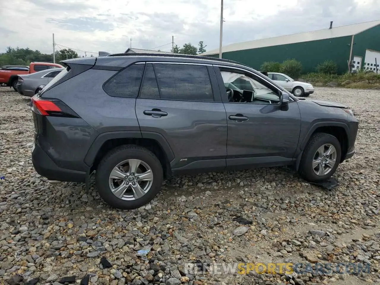3 Photograph of a damaged car 2T3MWRFV7RW200339 TOYOTA RAV4 2024
