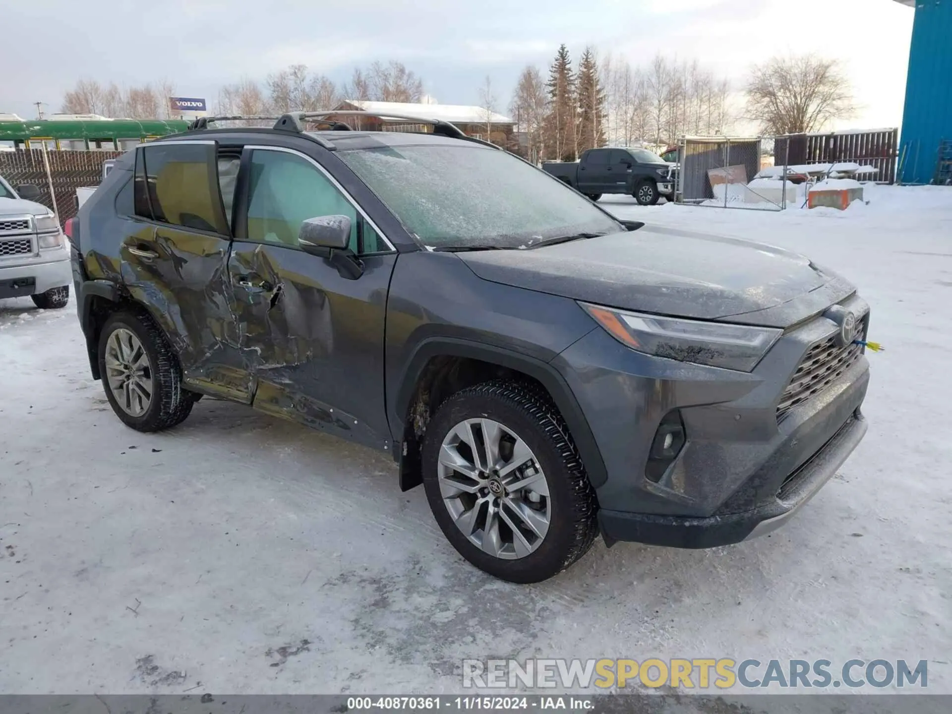 1 Photograph of a damaged car 2T3N1RFV0RC450428 TOYOTA RAV4 2024