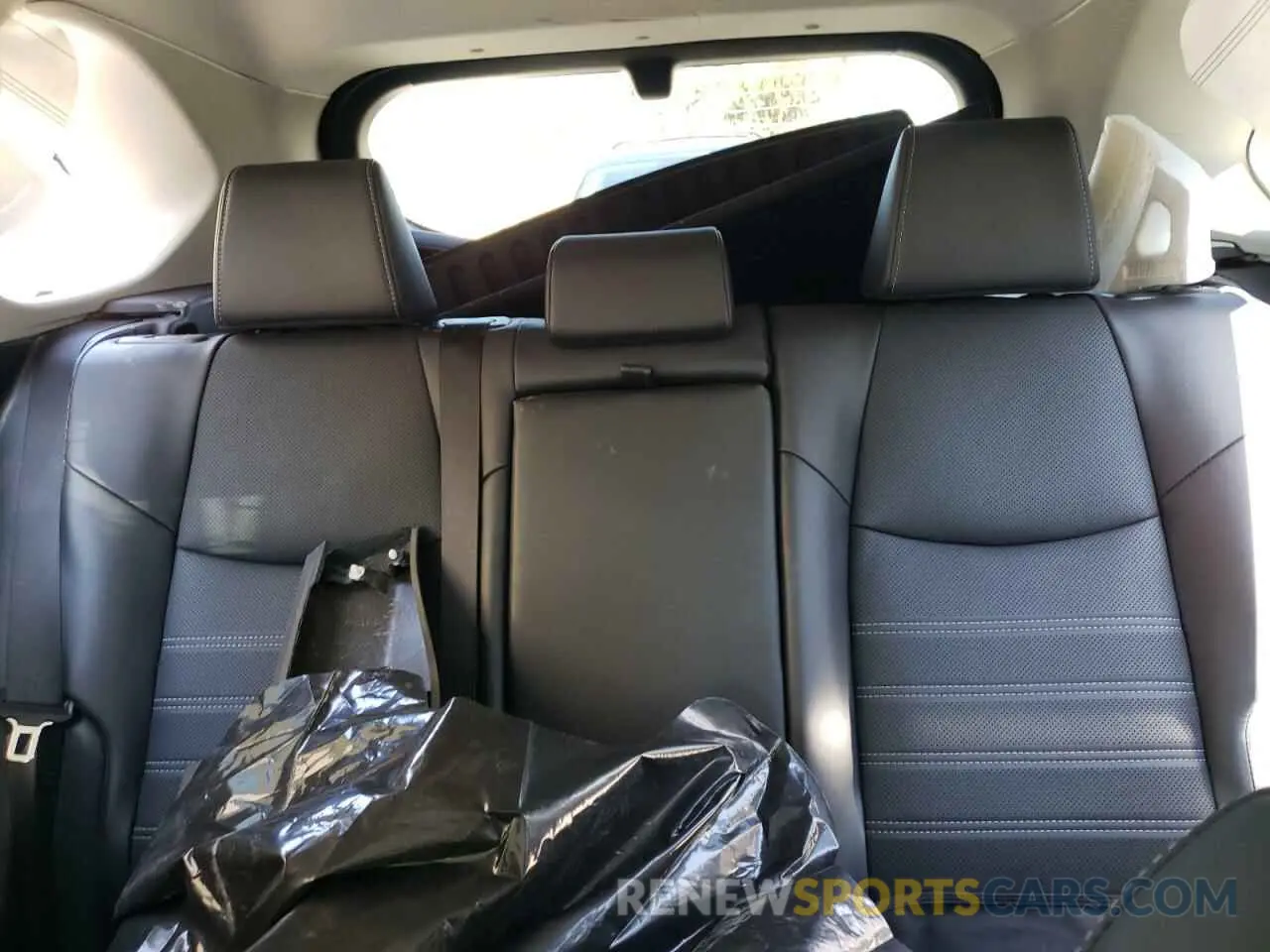10 Фотография поврежденного автомобиля 2T3N1RFV4RW417284 TOYOTA RAV4 2024