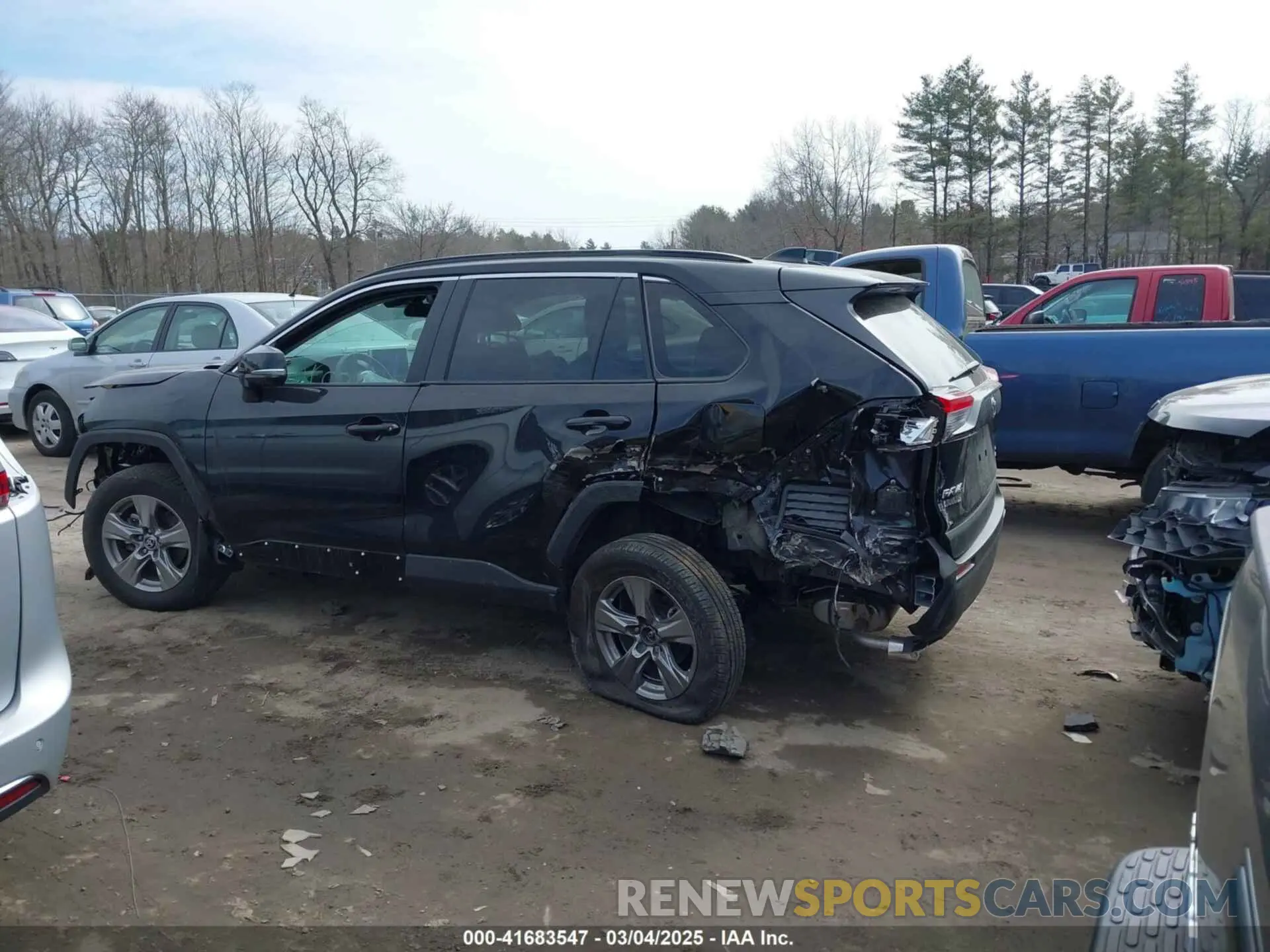 14 Фотография поврежденного автомобиля 2T3P1RFV0RC398341 TOYOTA RAV4 2024