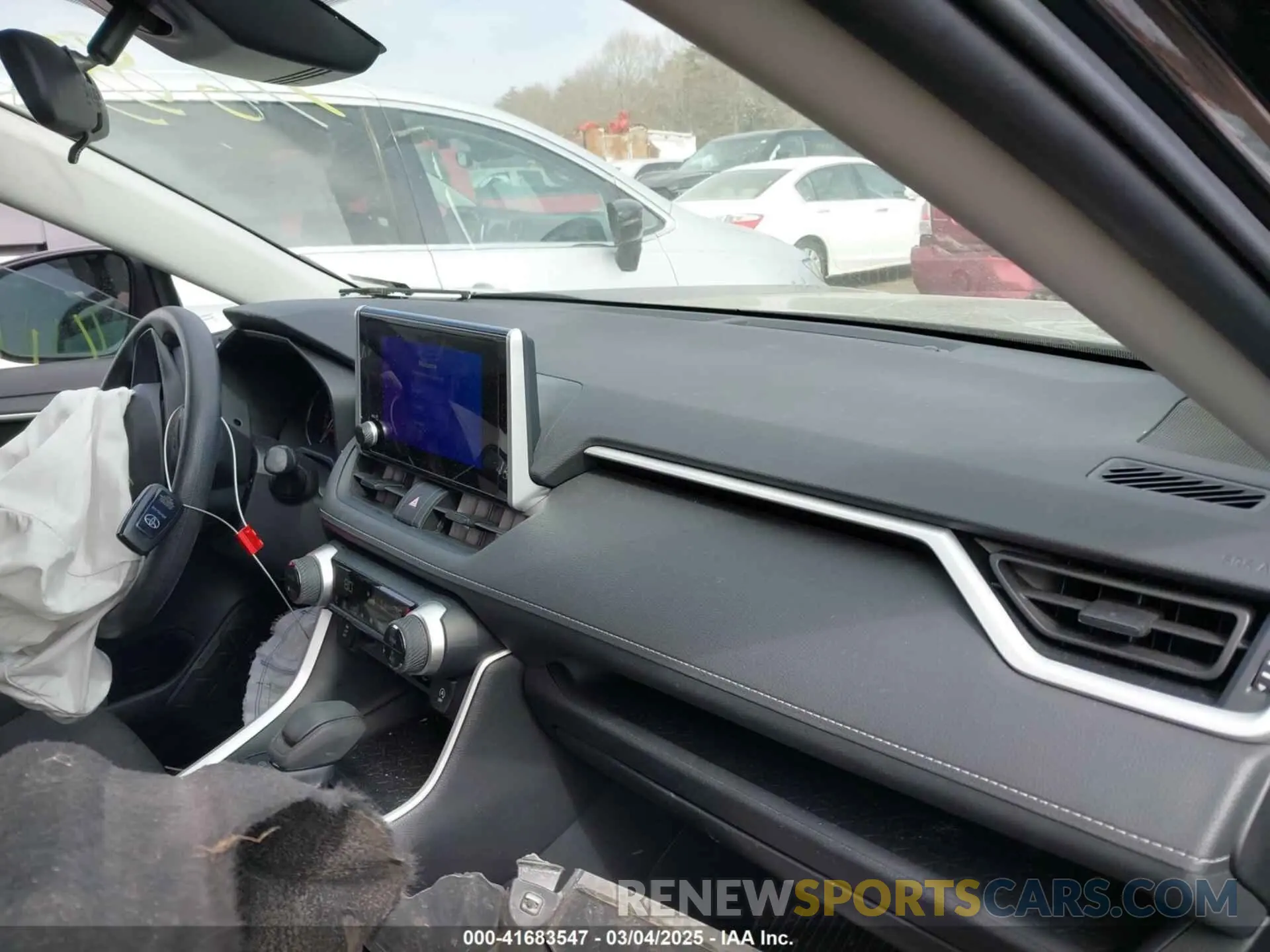 5 Фотография поврежденного автомобиля 2T3P1RFV0RC398341 TOYOTA RAV4 2024